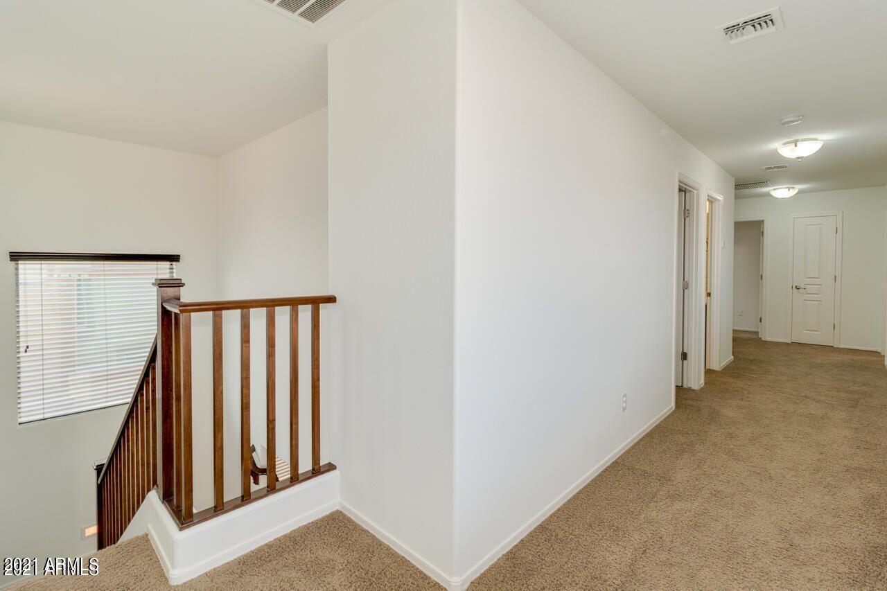 1705 W PELICAN Drive