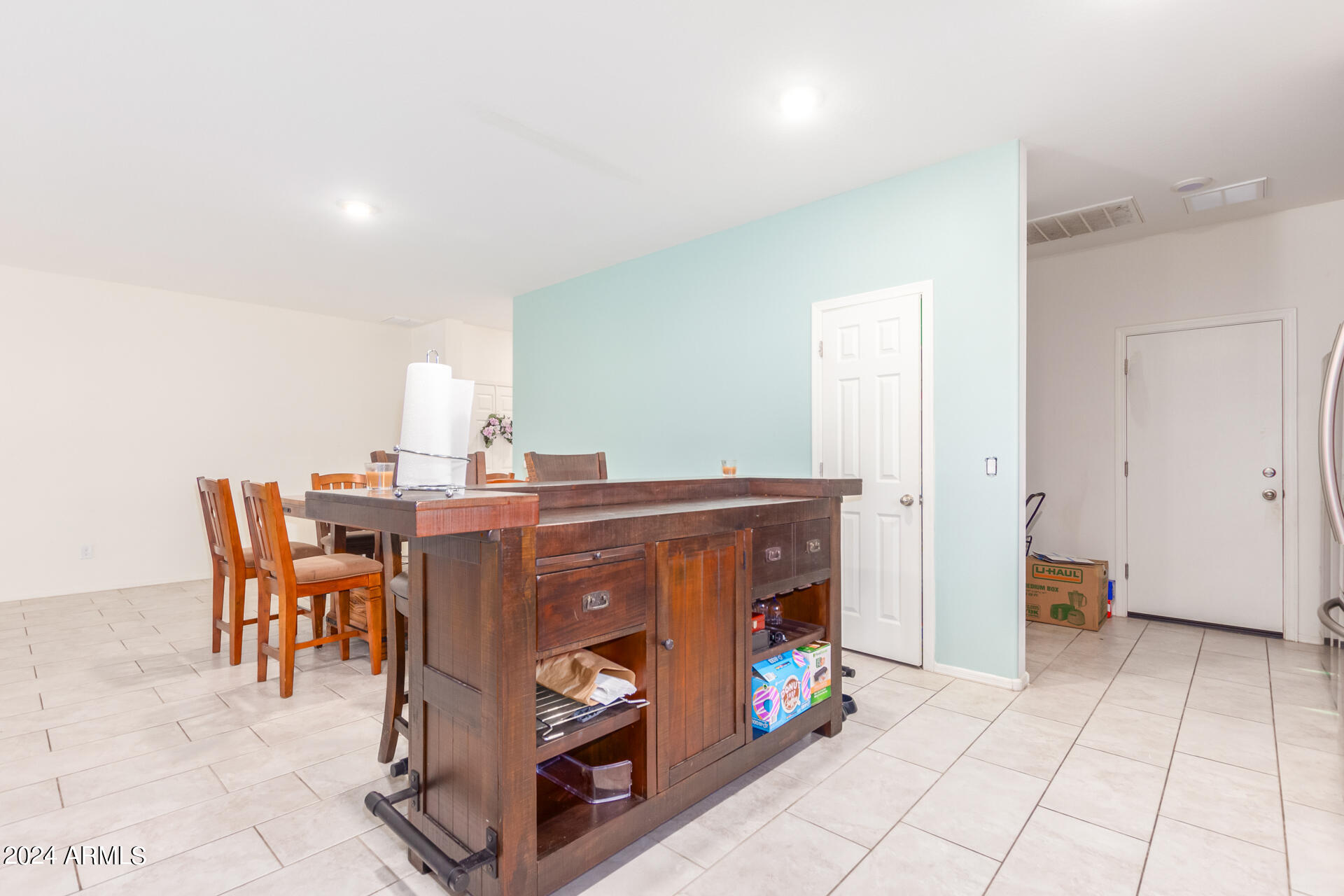 46029 W KELLER Drive