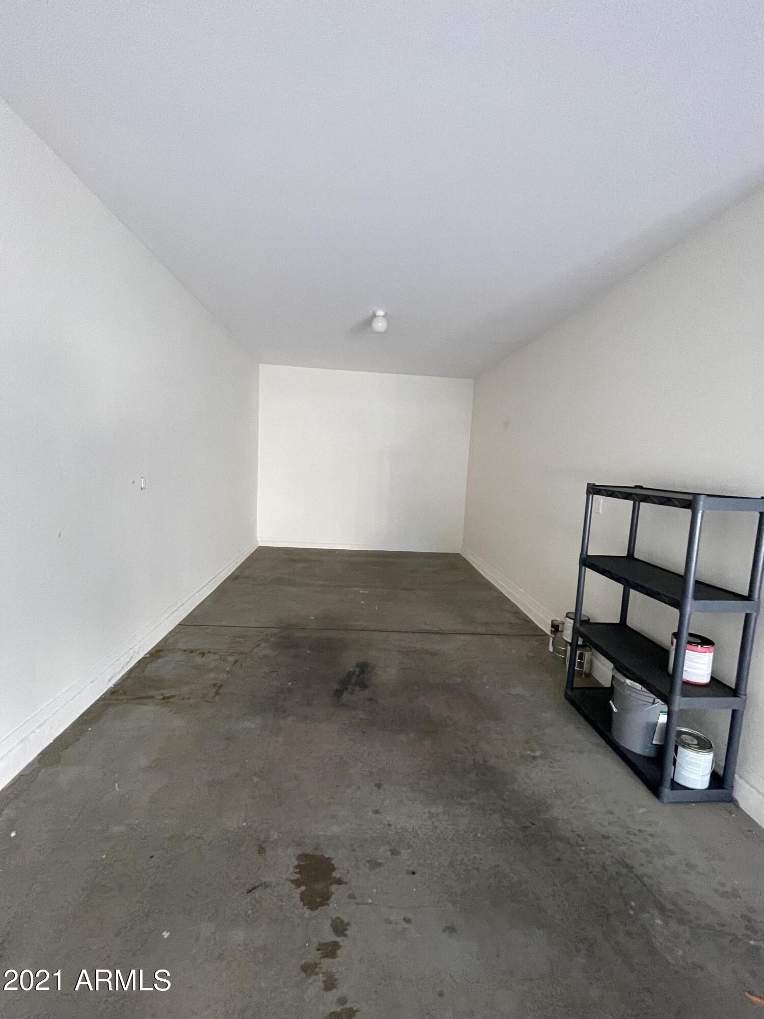 3304 E Blueridge Way