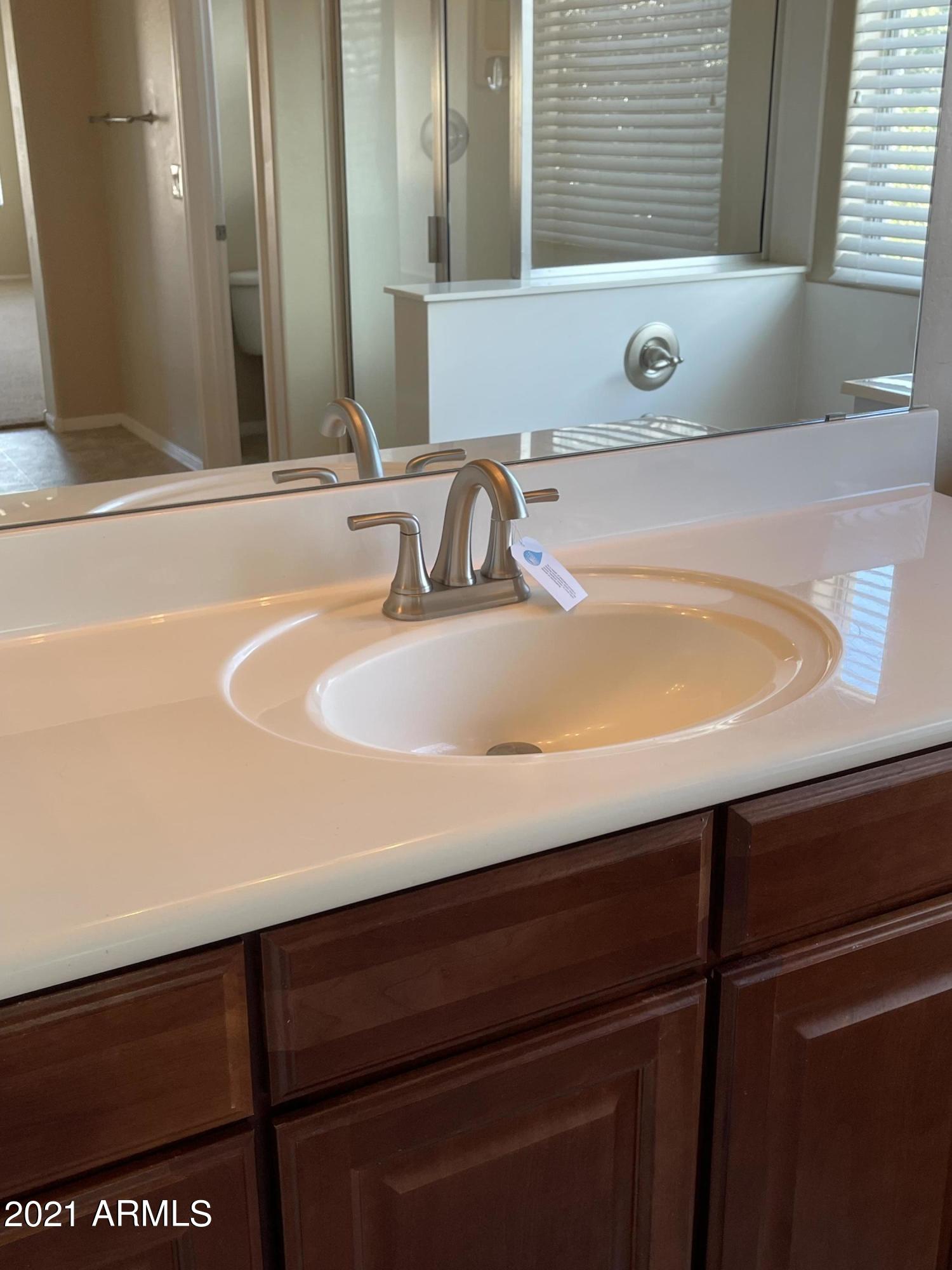 3304 E Blueridge Way