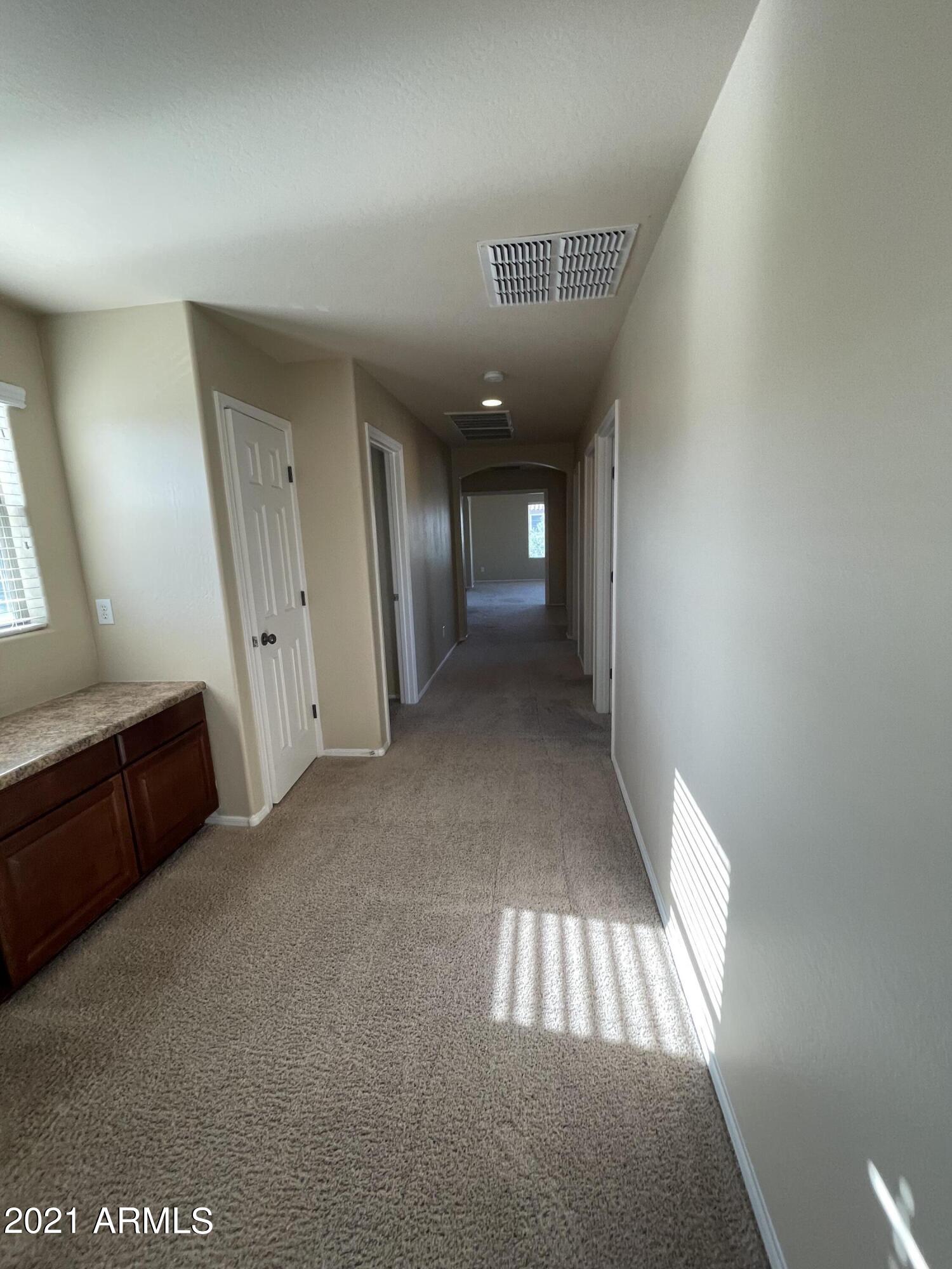 3304 E Blueridge Way