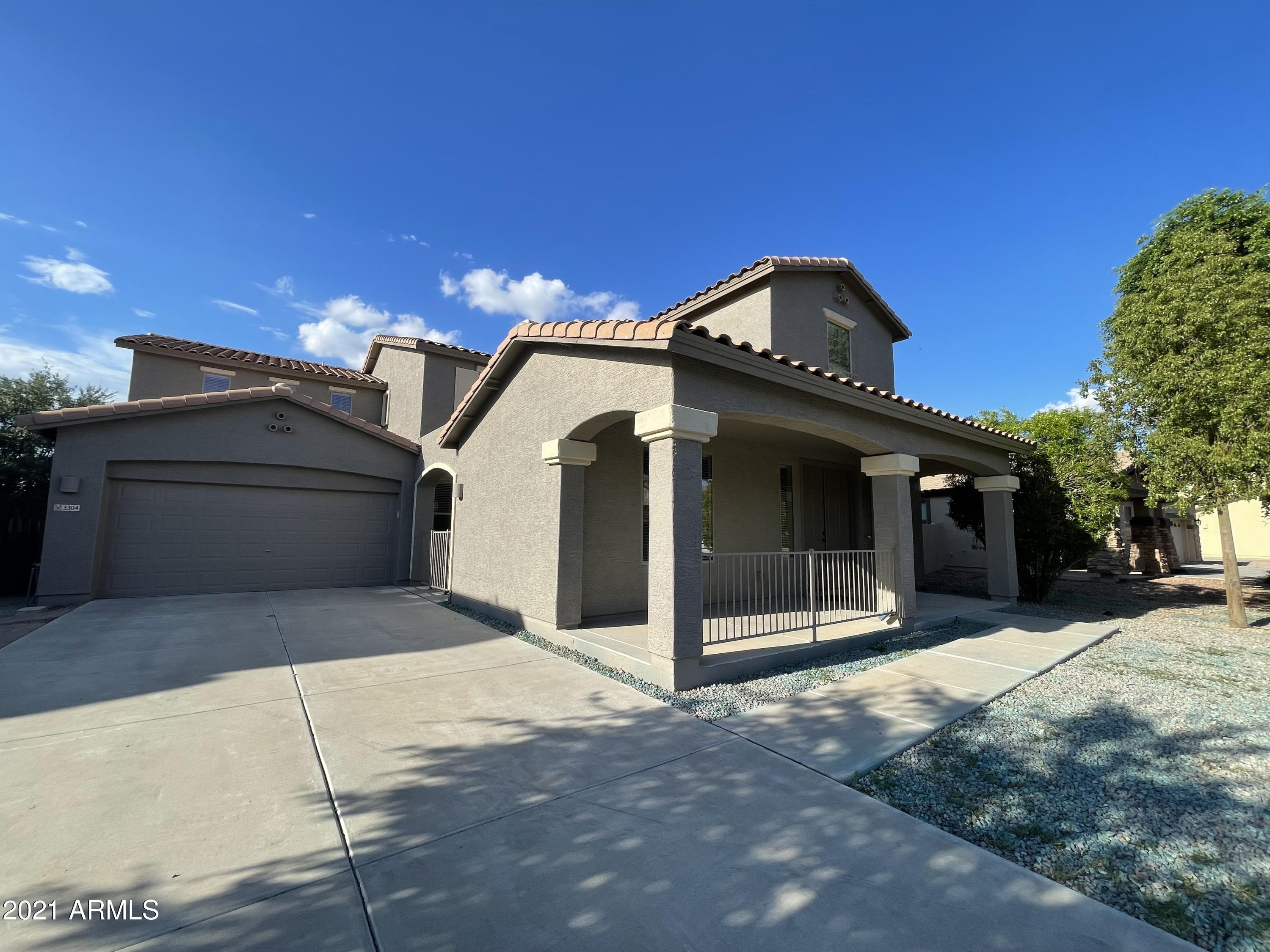 3304 E Blueridge Way