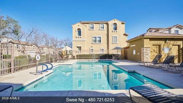 165 W TREMAINE Court