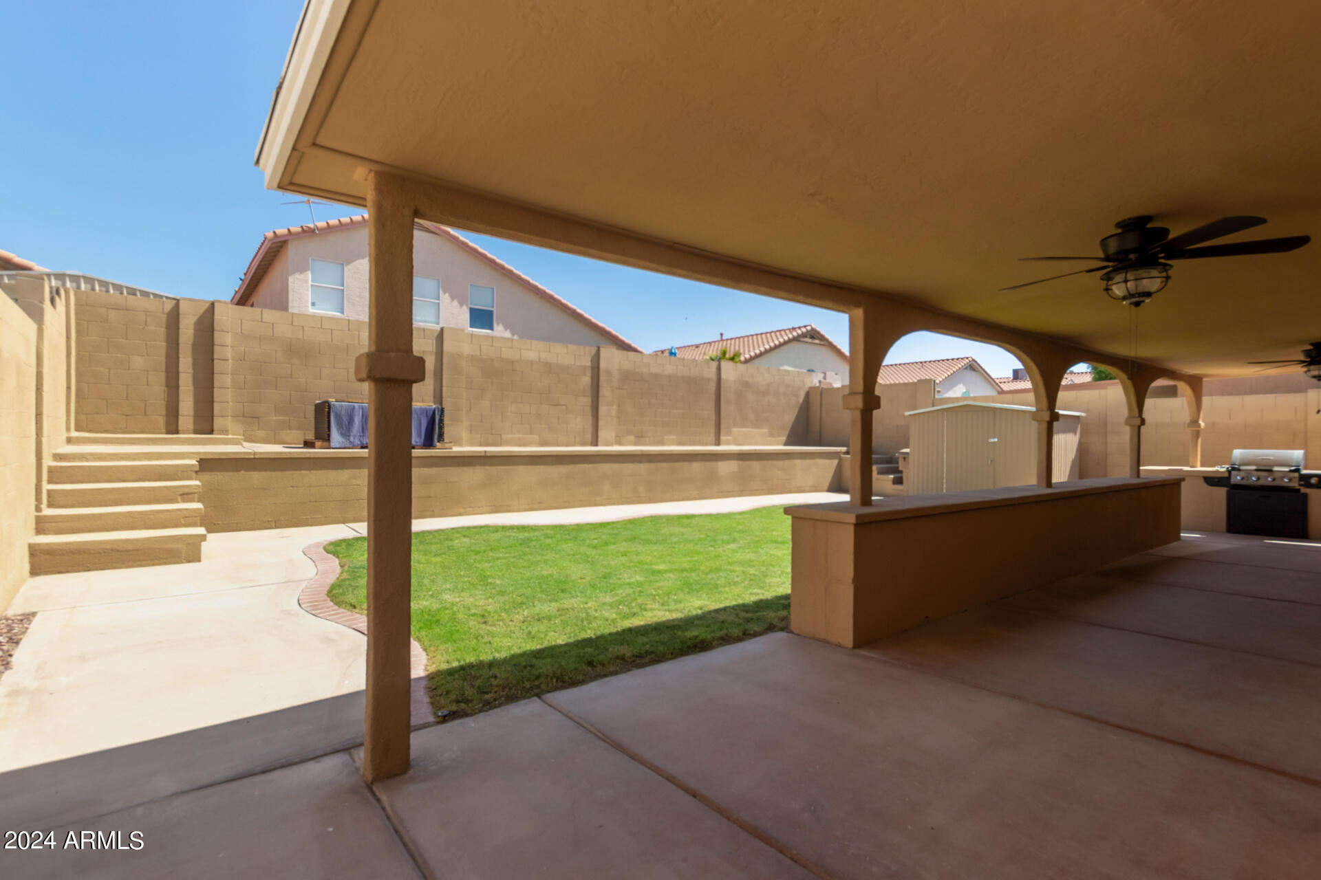 11303 W LAWRENCE Lane