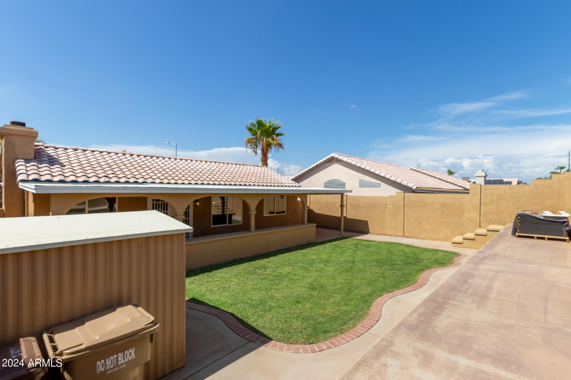 11303 W LAWRENCE Lane