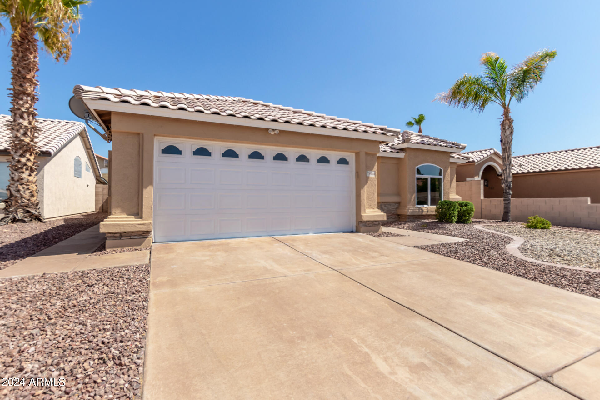 11303 W LAWRENCE Lane