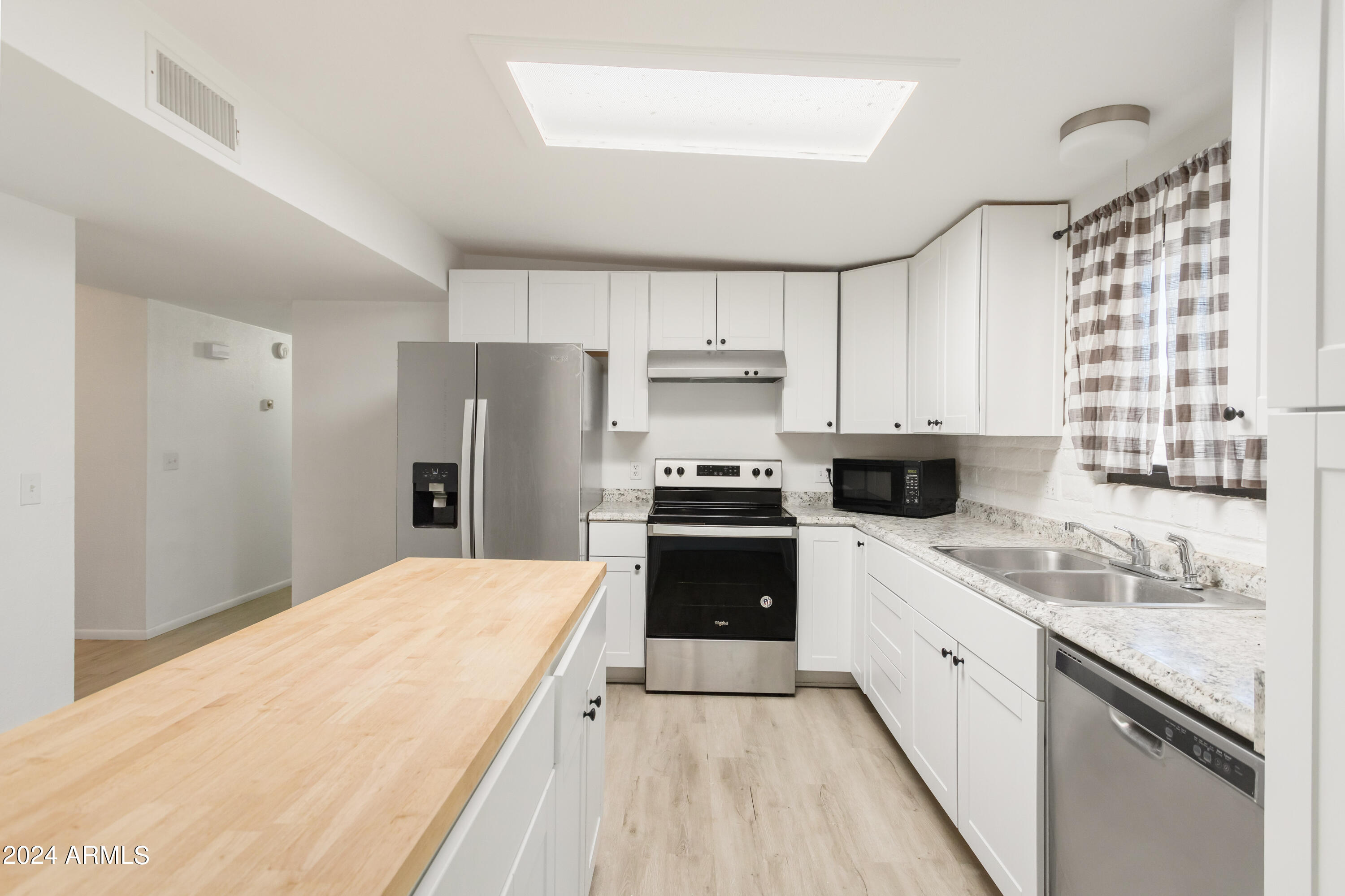 2062 E Santa Teresa Drive --