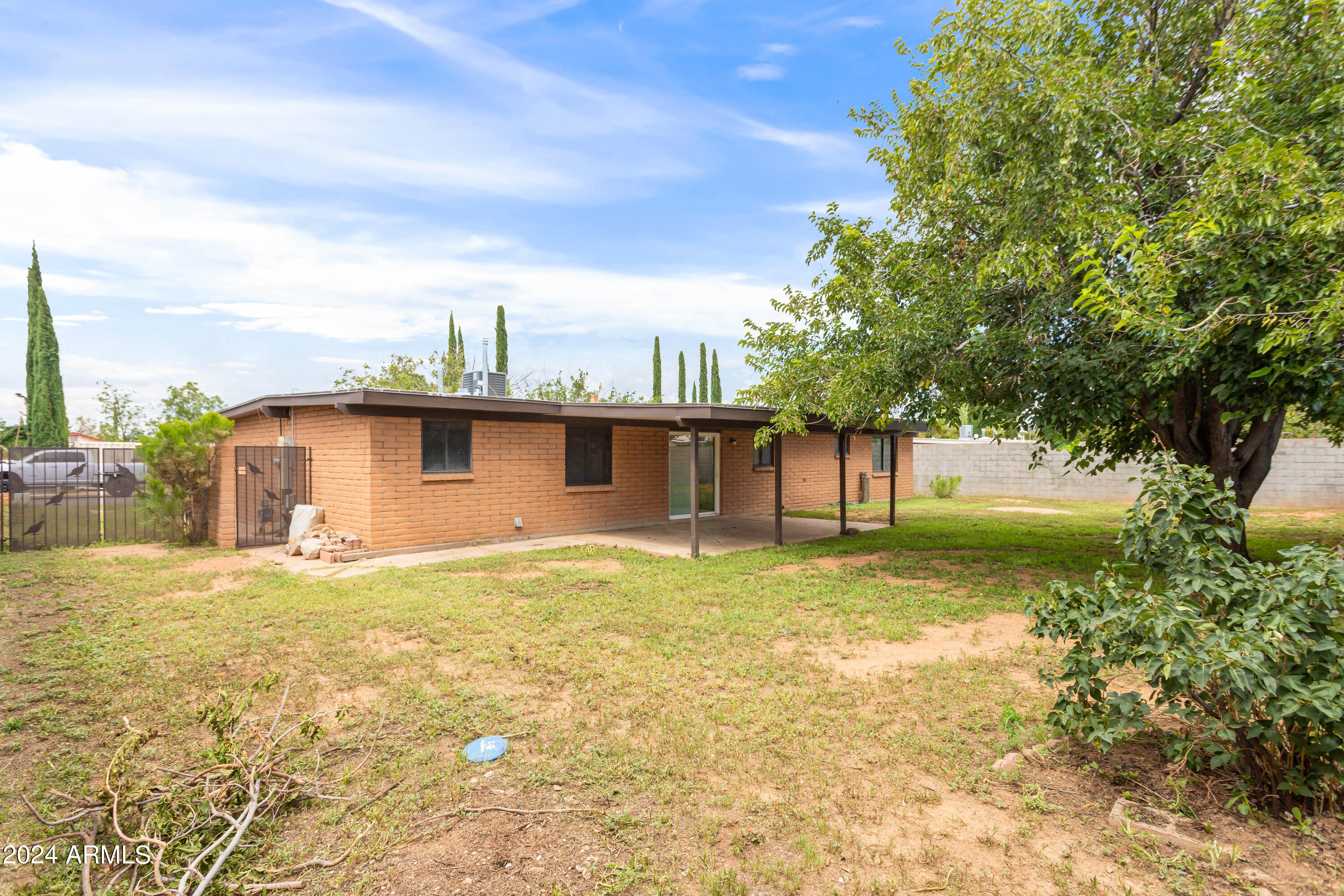 2062 E Santa Teresa Drive --