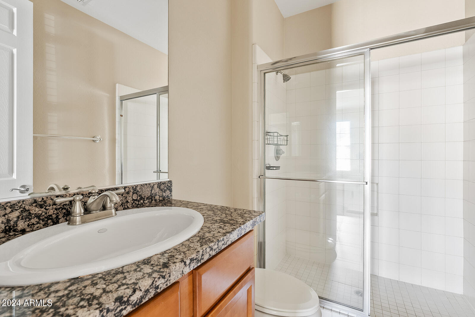 311 W WISTERIA Place