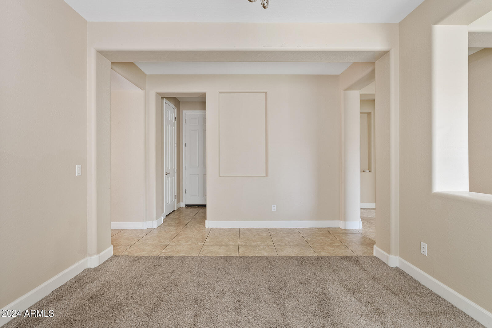 311 W WISTERIA Place