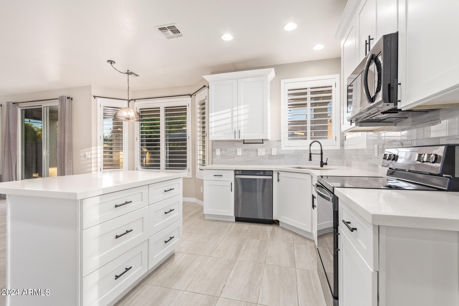 20925 E Via Del Oro --