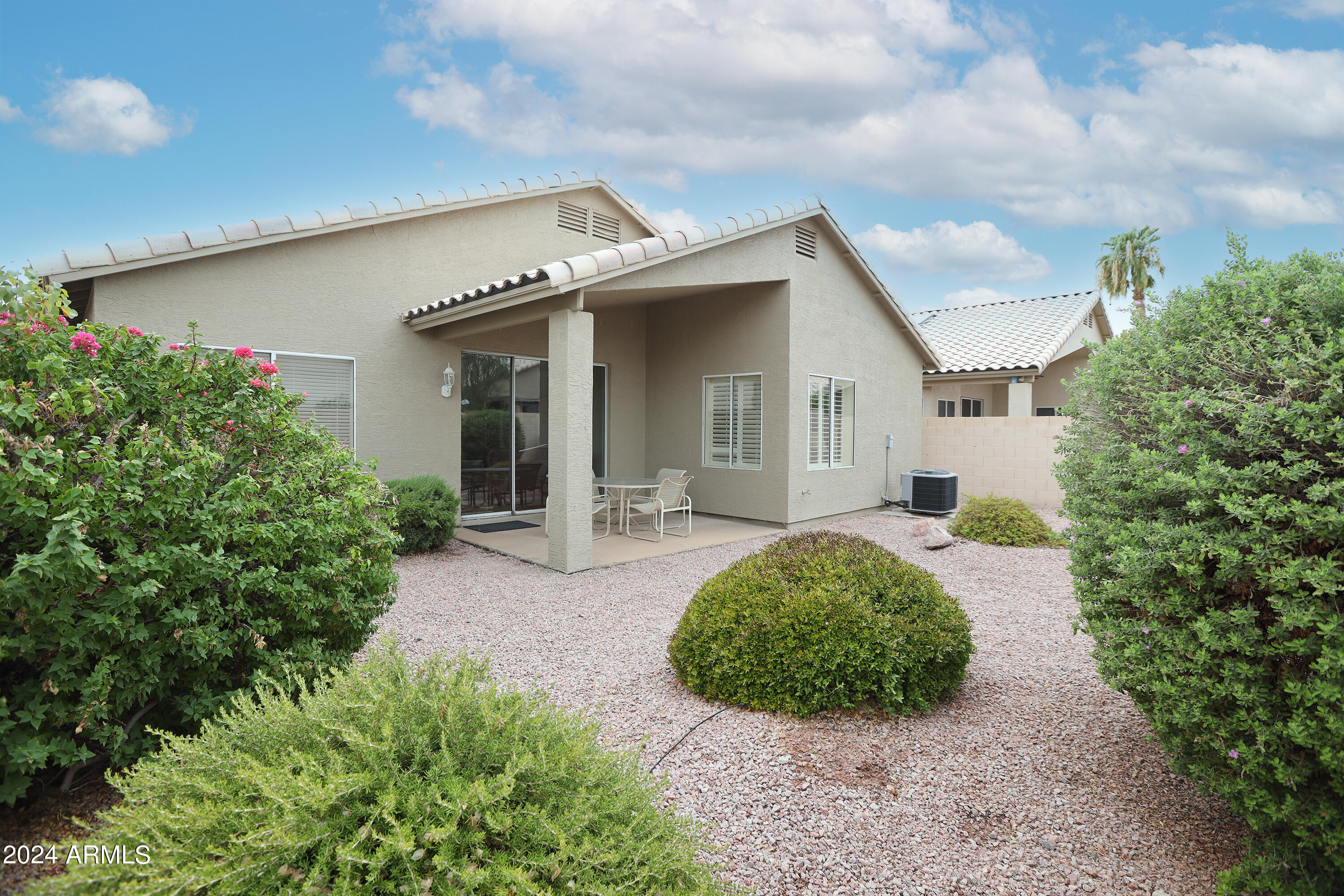 9292 E DREYFUS Place