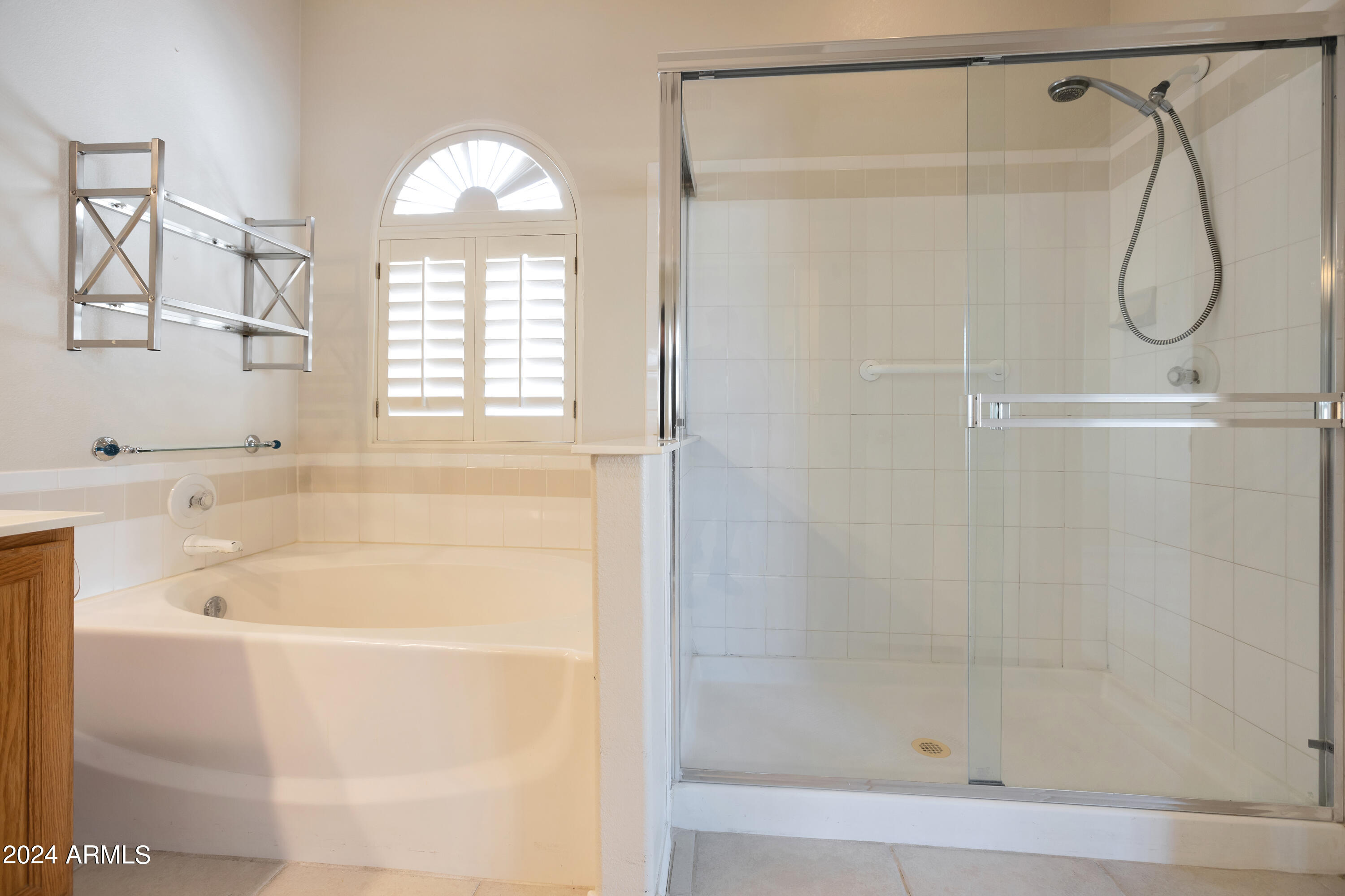 9292 E DREYFUS Place