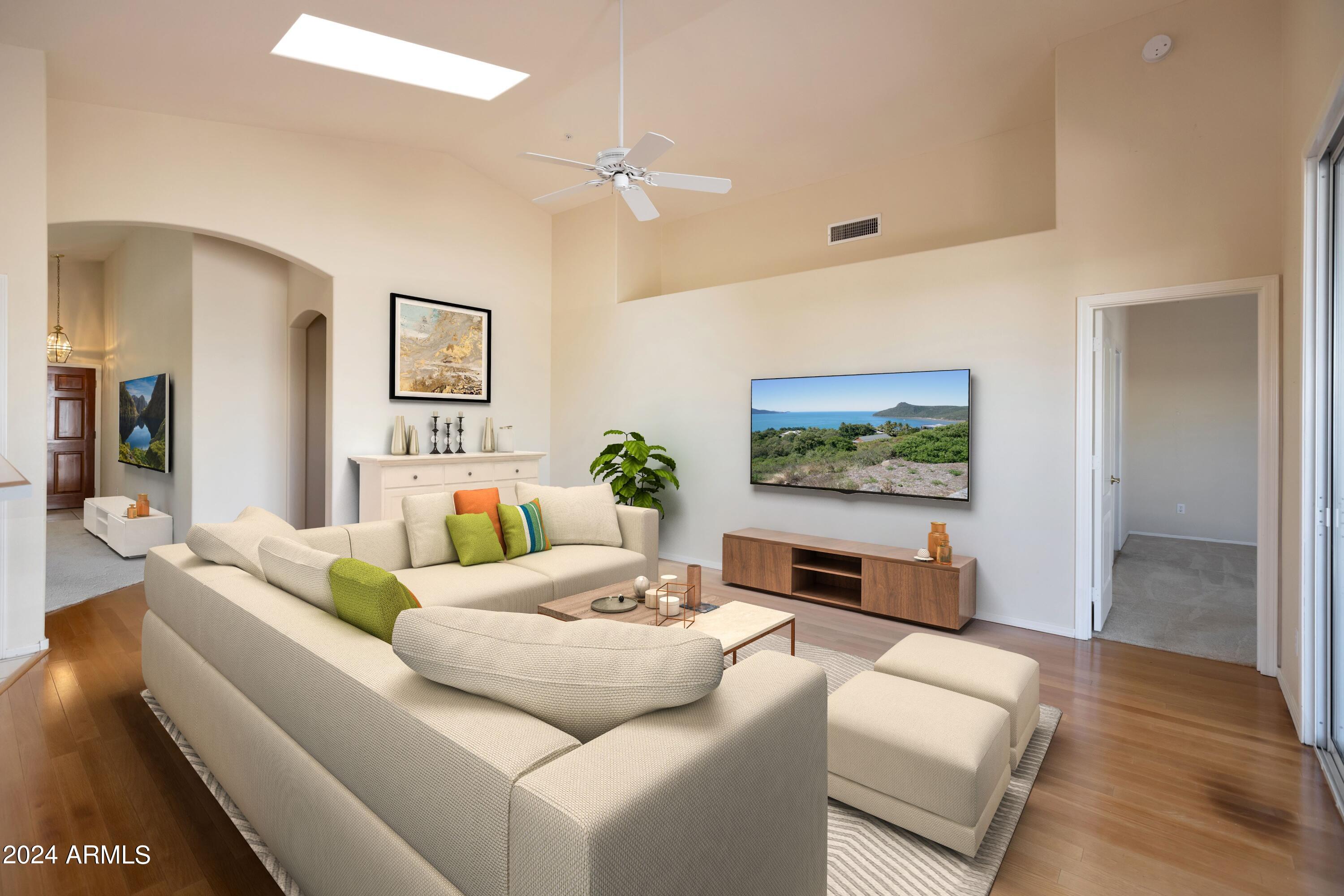 9292 E DREYFUS Place