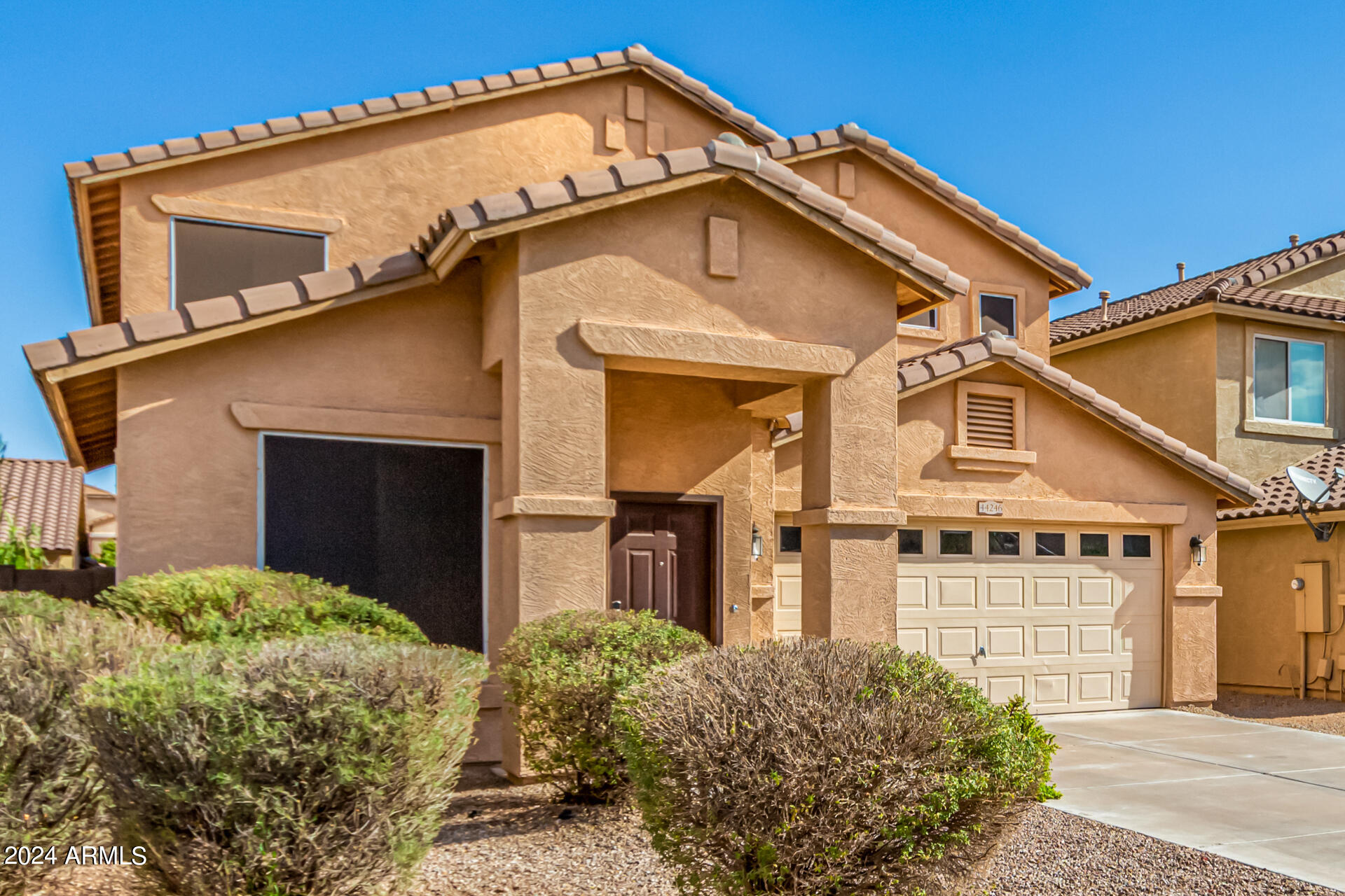 44246 W MCCLELLAND Drive