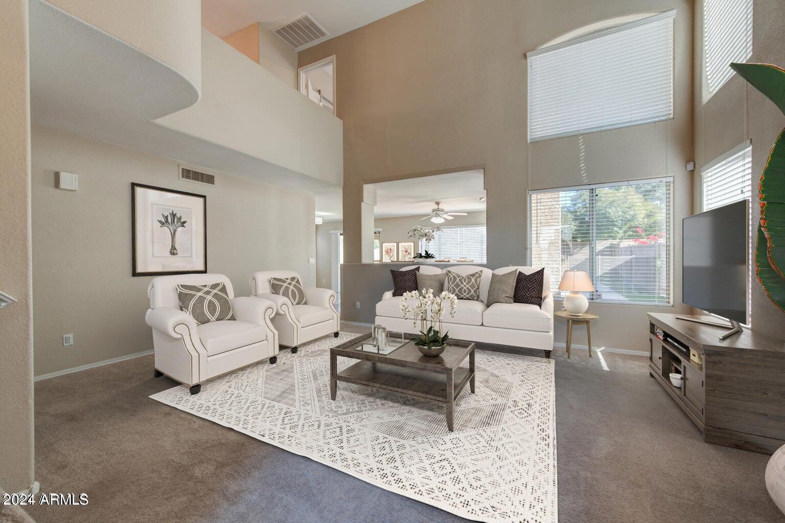 3936 E ROSEMONTE Drive