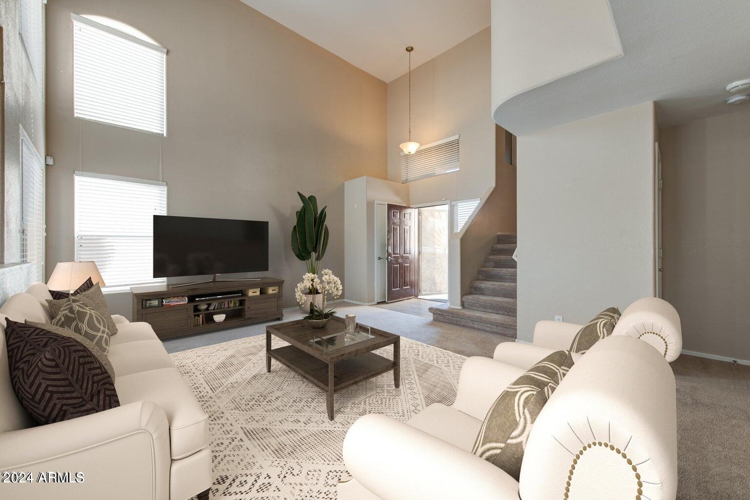 3936 E ROSEMONTE Drive