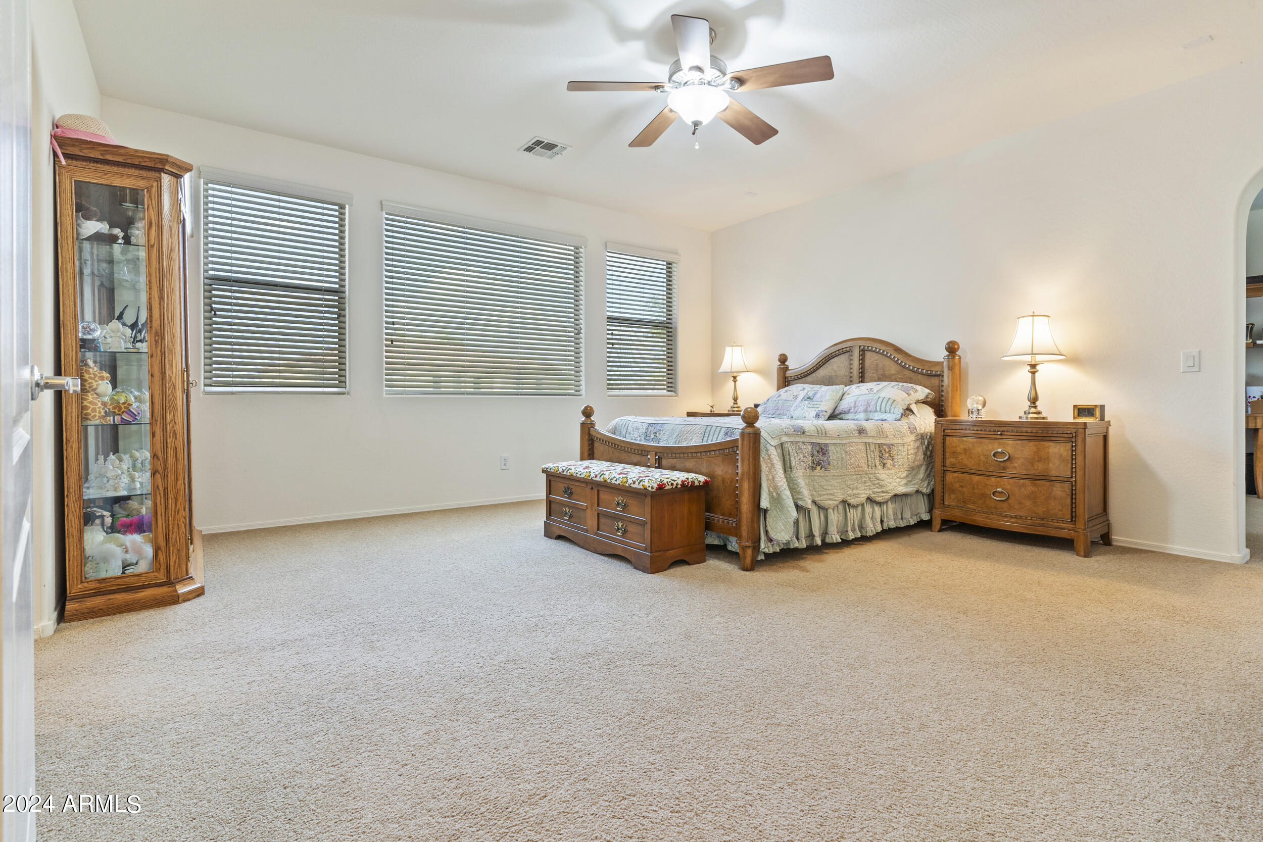 10864 E REGINALD Avenue