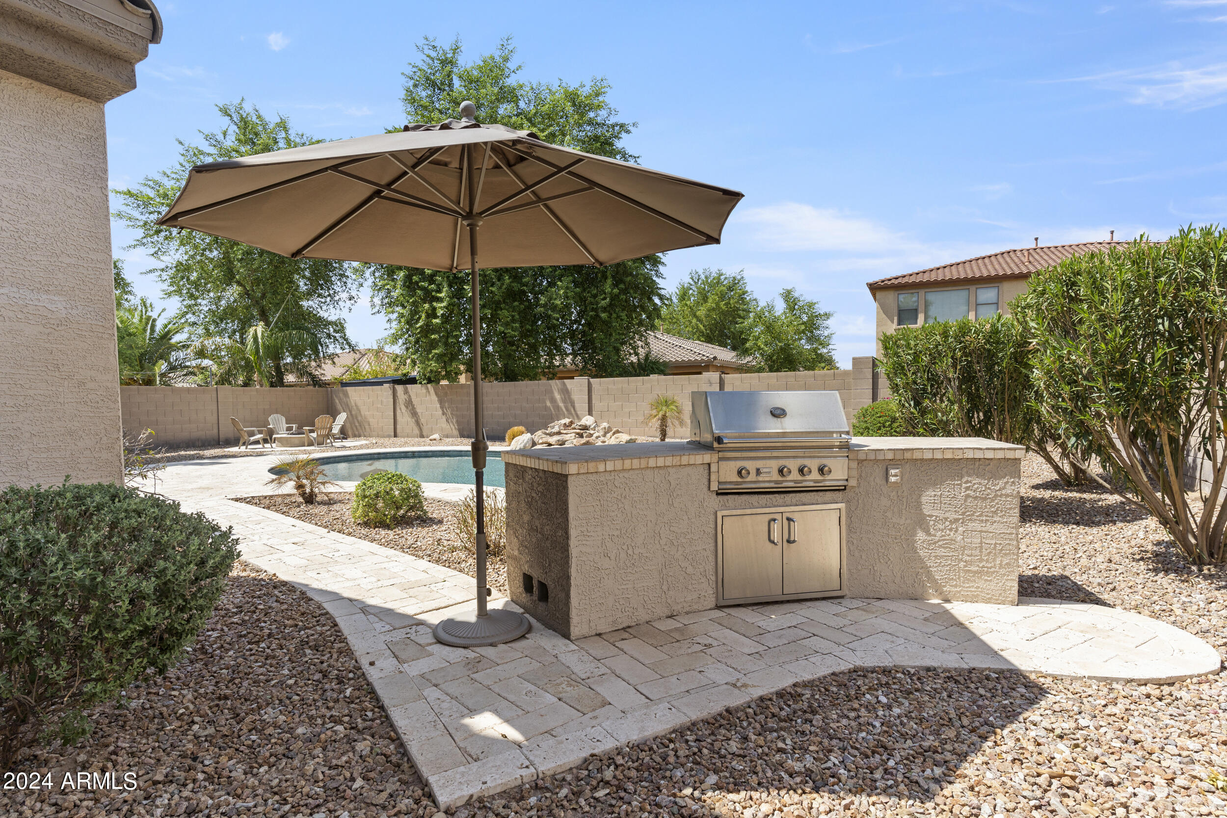 10864 E REGINALD Avenue