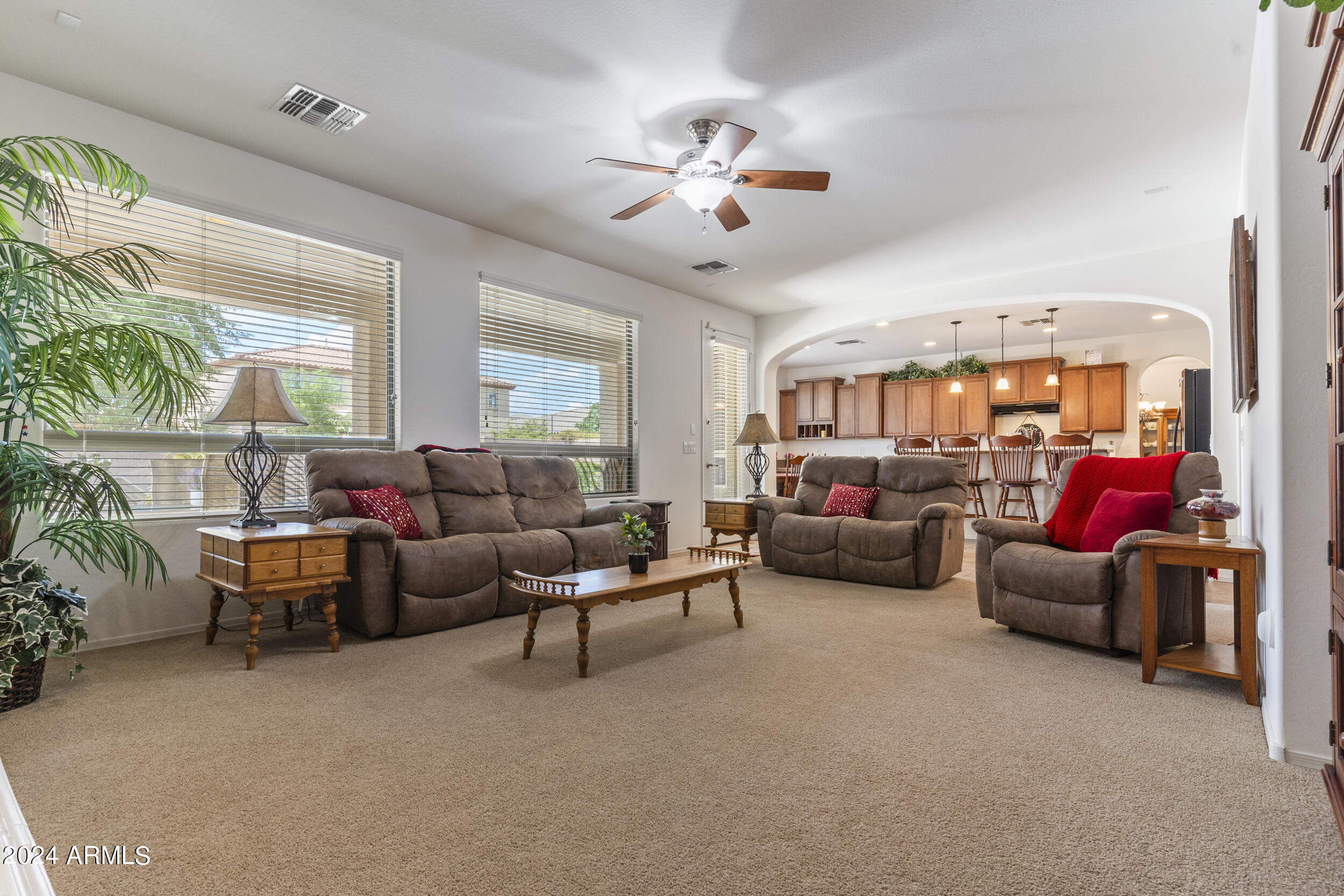 10864 E REGINALD Avenue