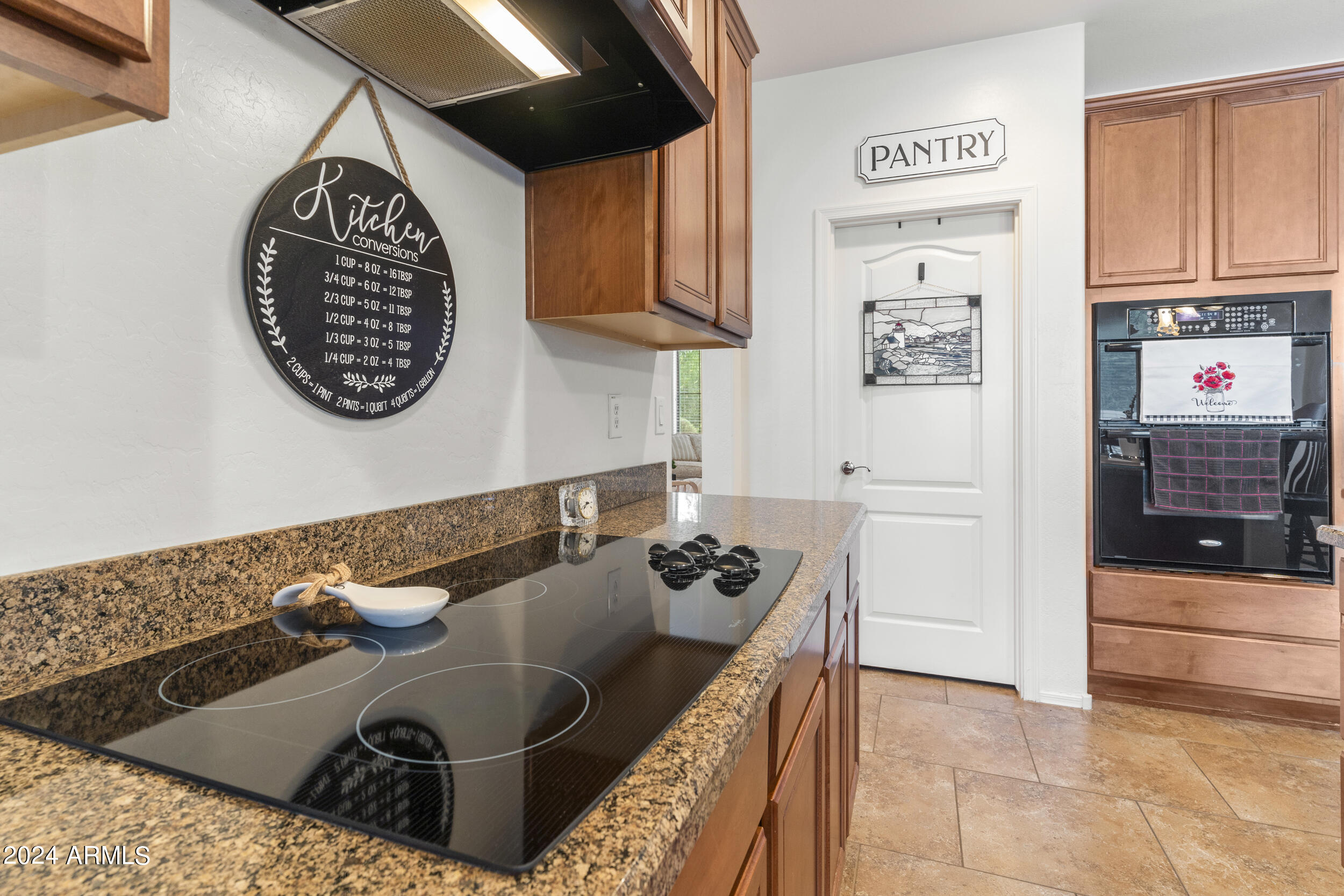 10864 E REGINALD Avenue