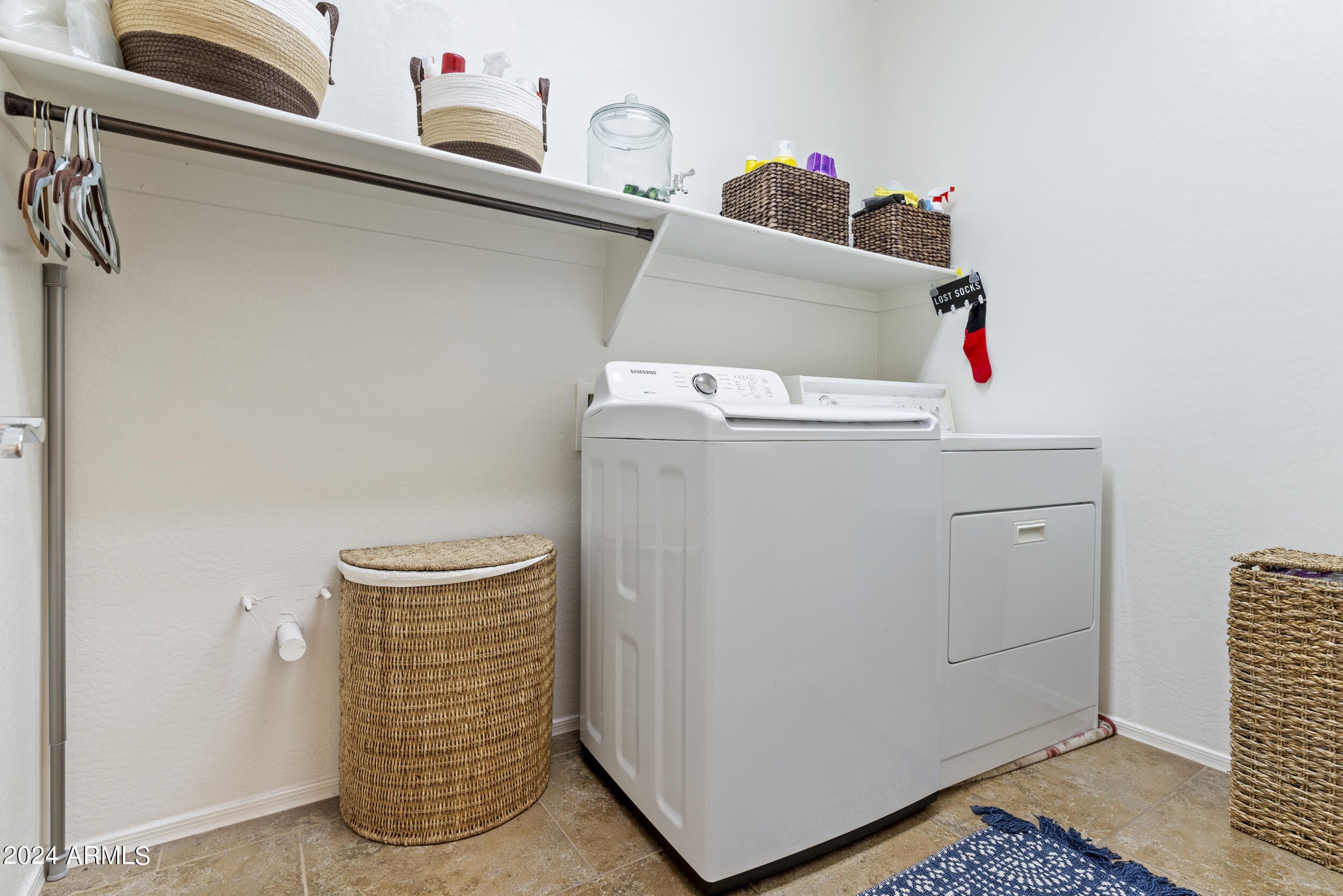 10864 E REGINALD Avenue