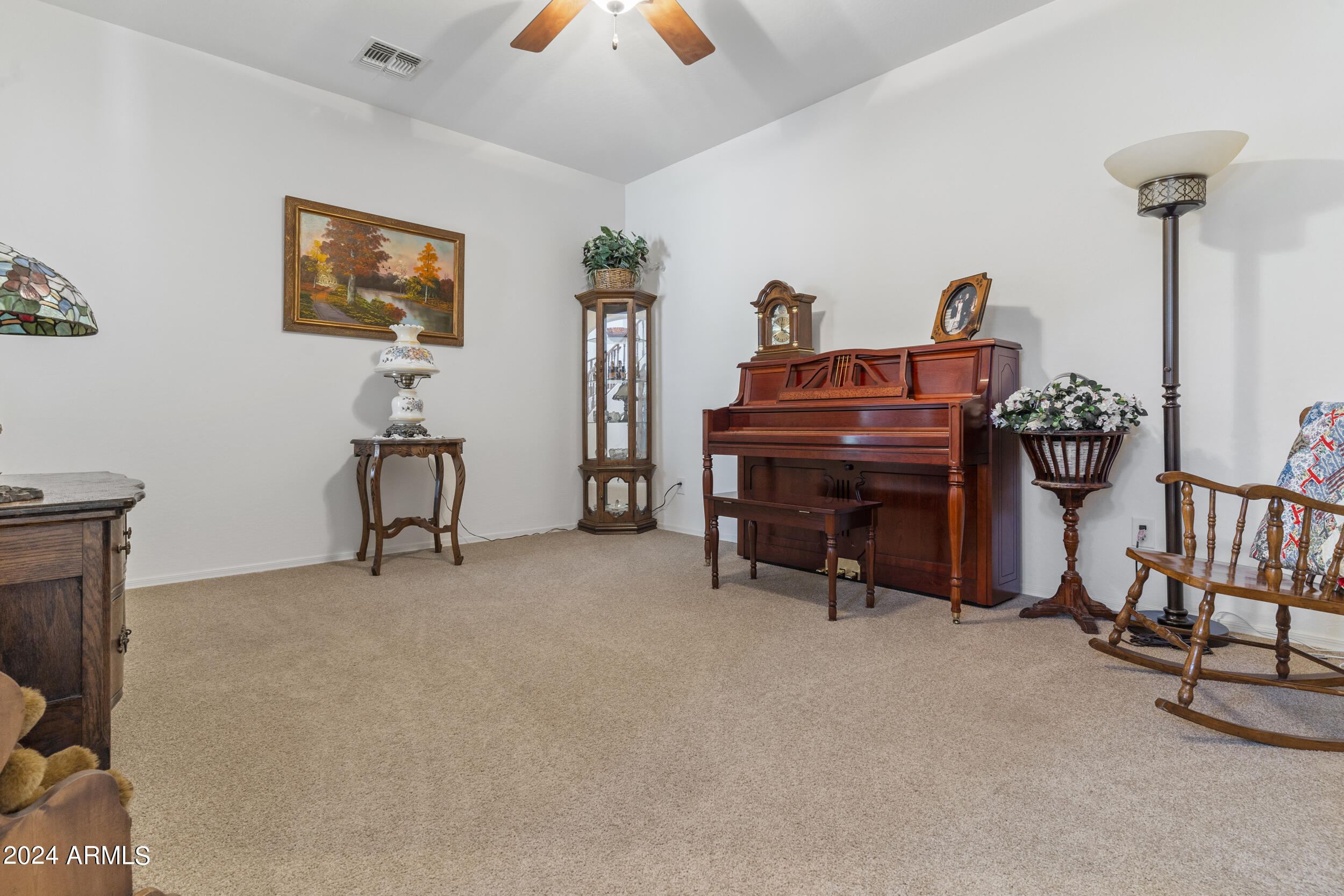 10864 E REGINALD Avenue