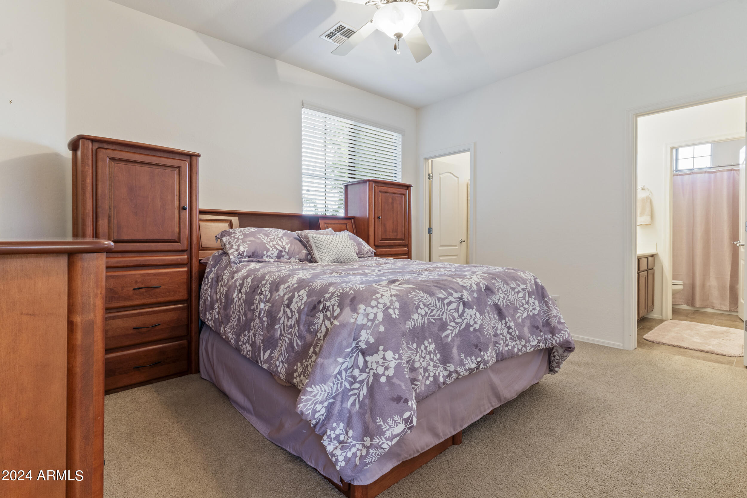 10864 E REGINALD Avenue