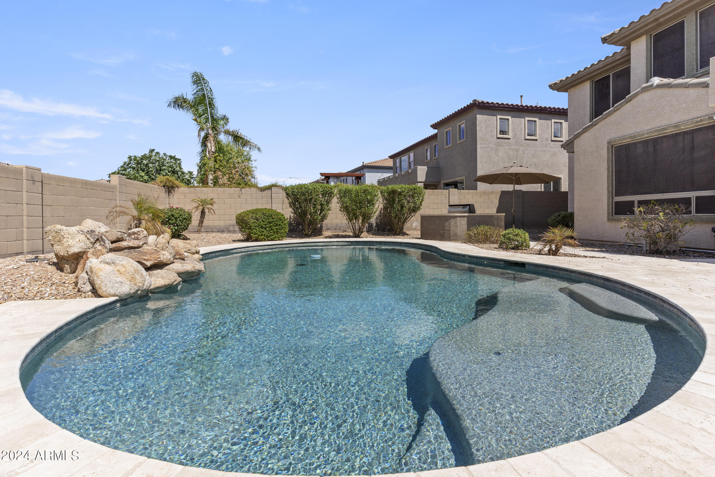 10864 E REGINALD Avenue