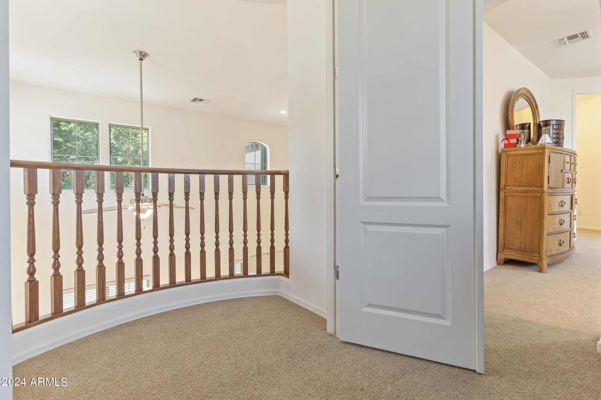 10864 E REGINALD Avenue