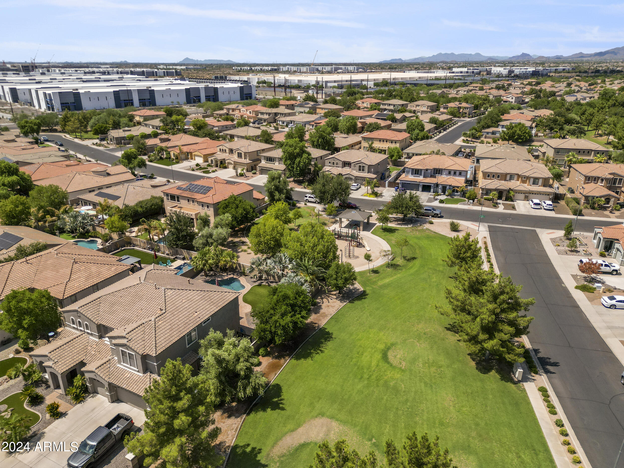 10864 E REGINALD Avenue