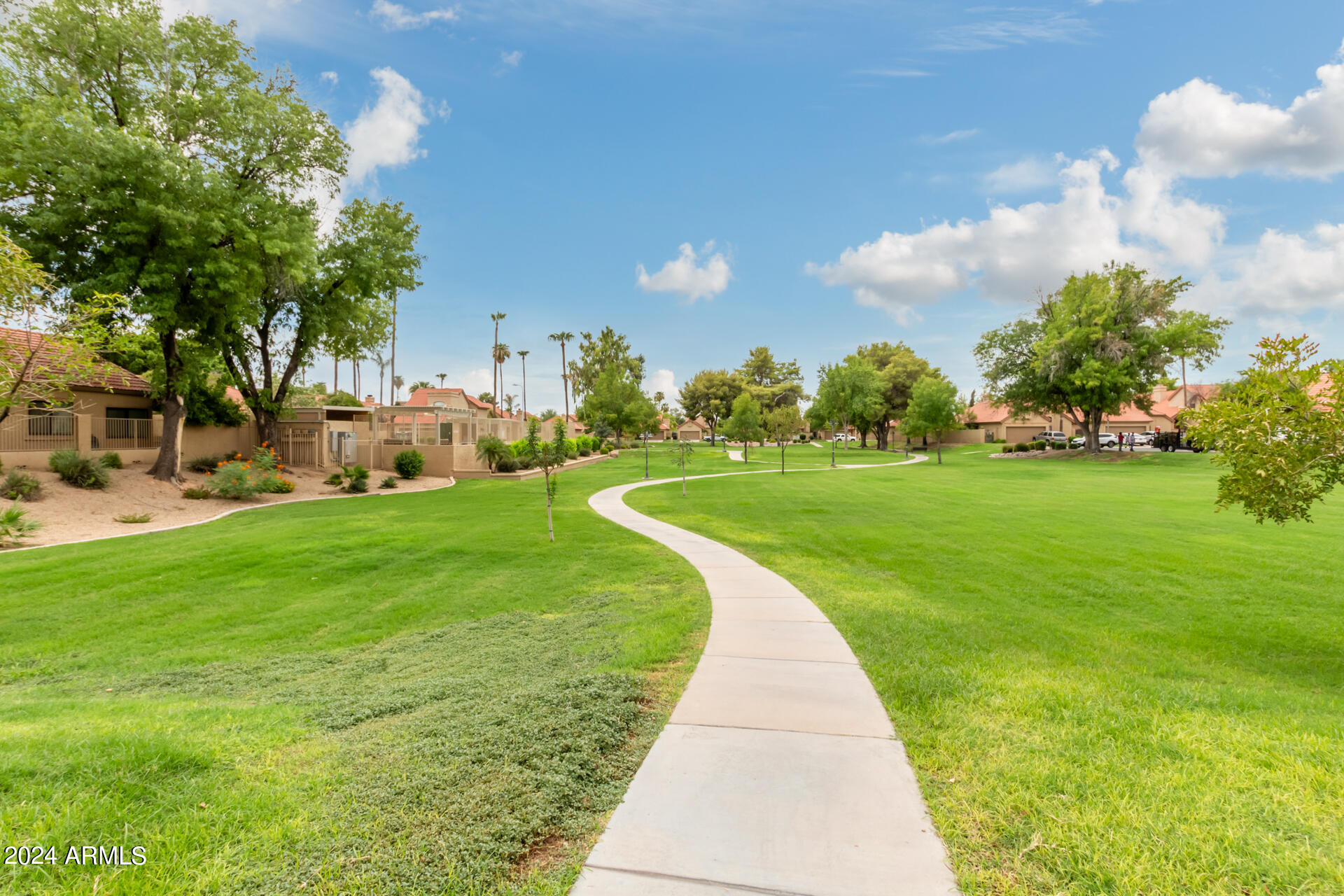 4571 W Shannon Street