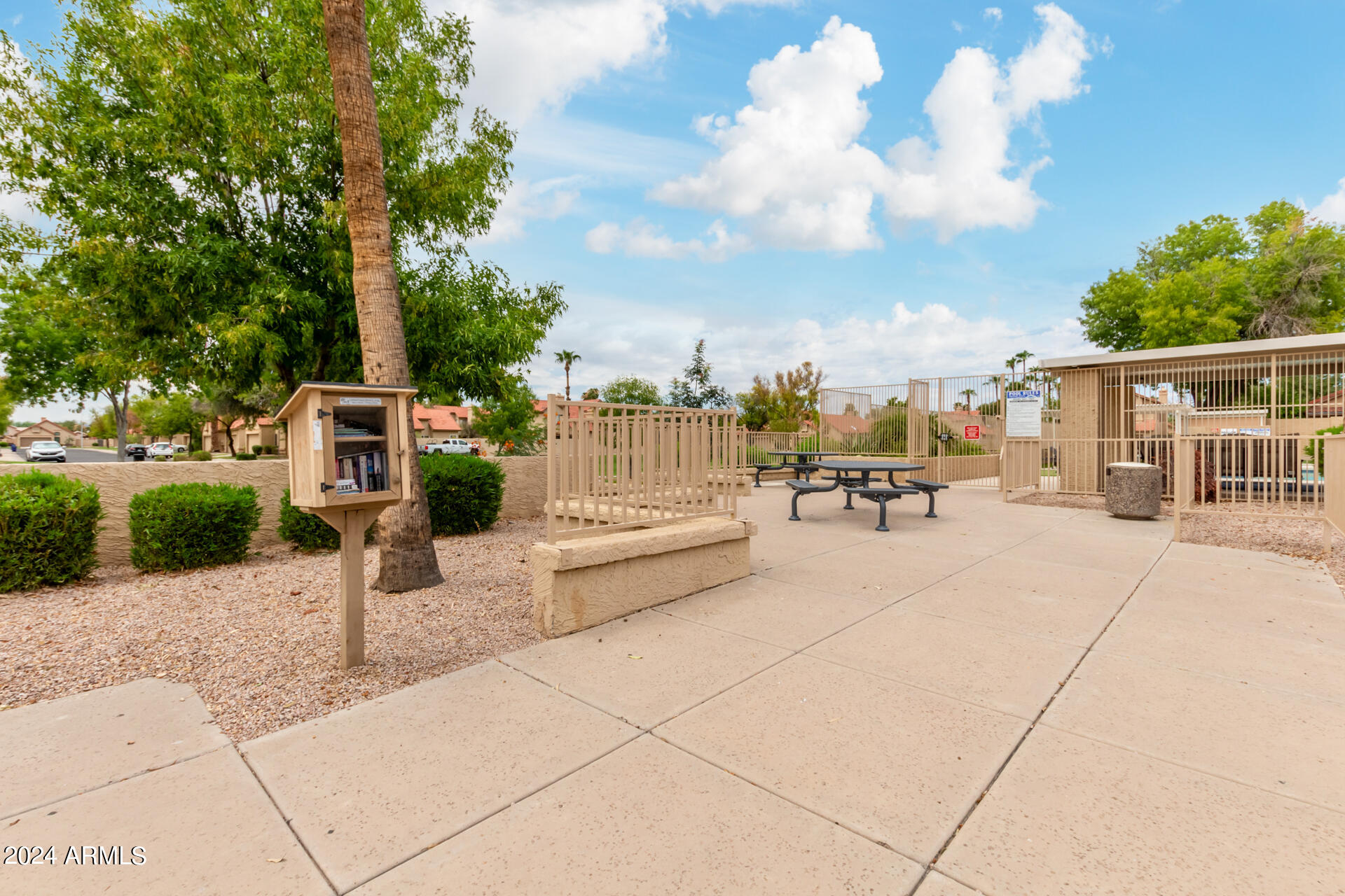 4571 W Shannon Street