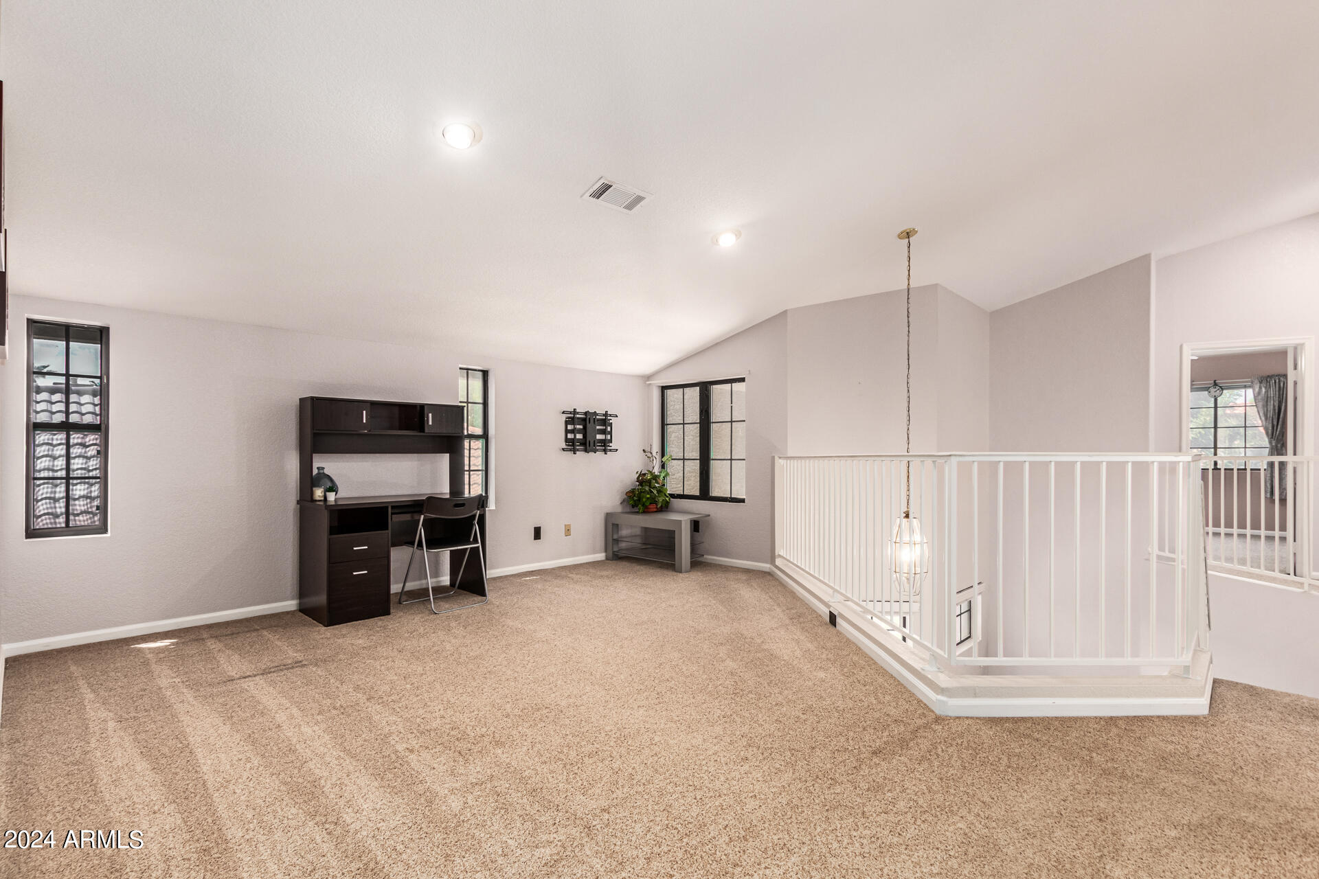 4571 W Shannon Street