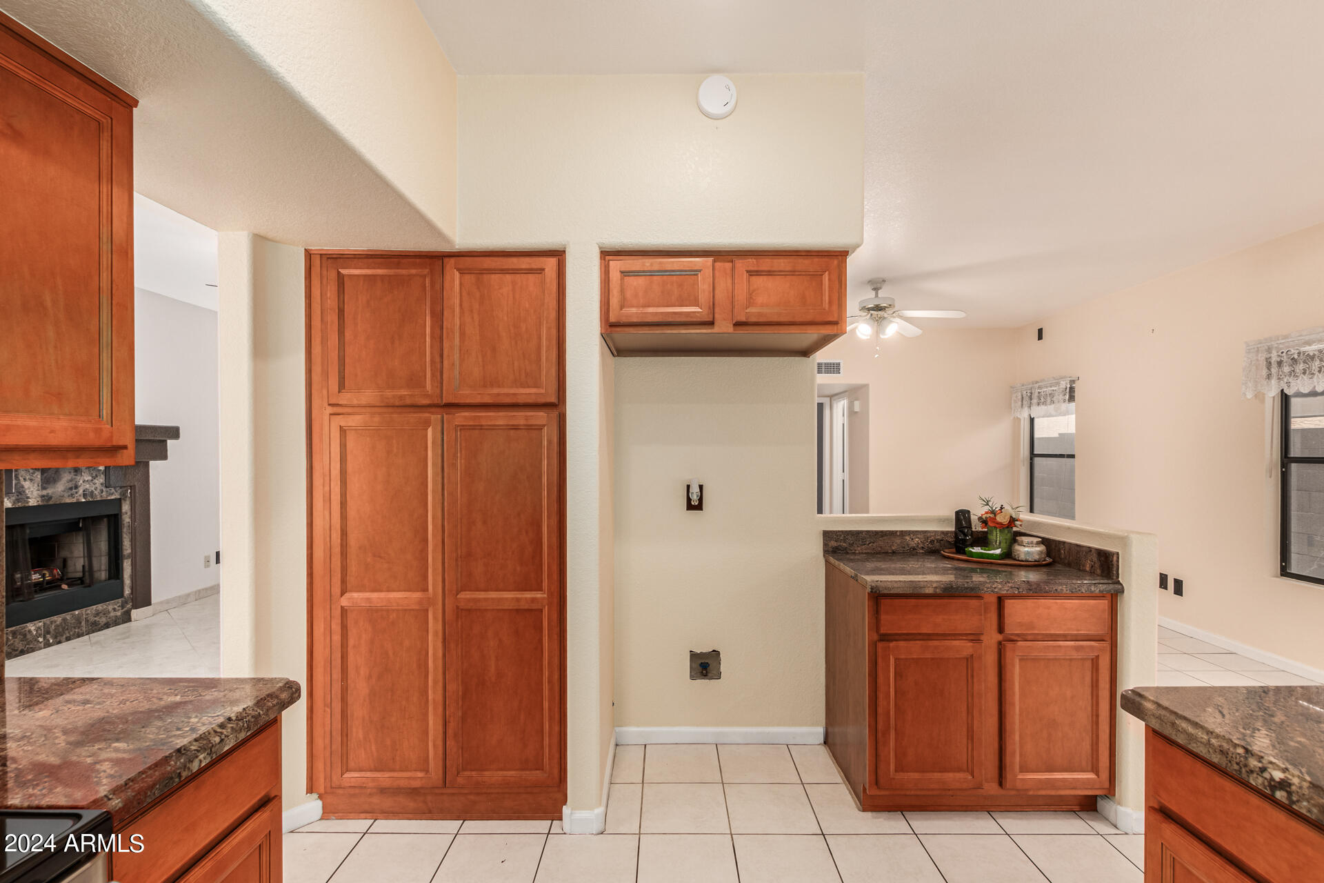 4571 W Shannon Street