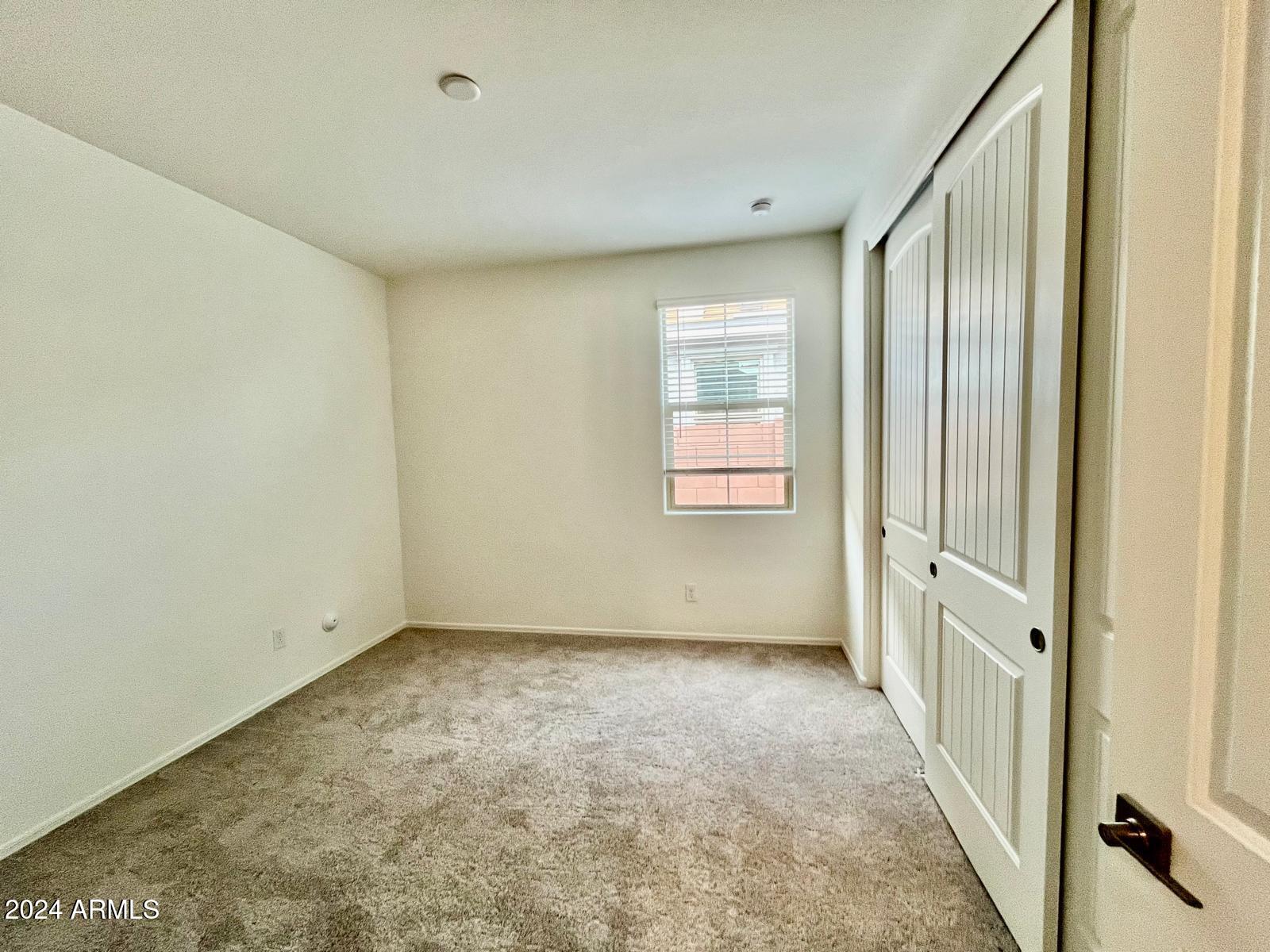 21068 E MOCKINGBIRD Drive