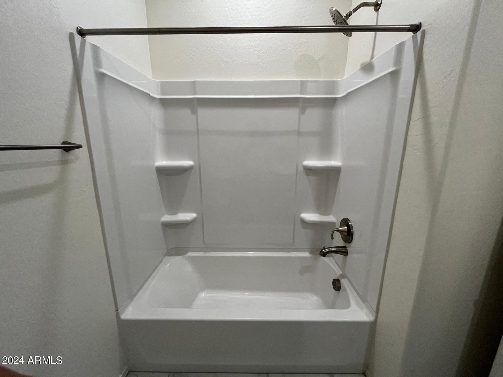 21068 E MOCKINGBIRD Drive