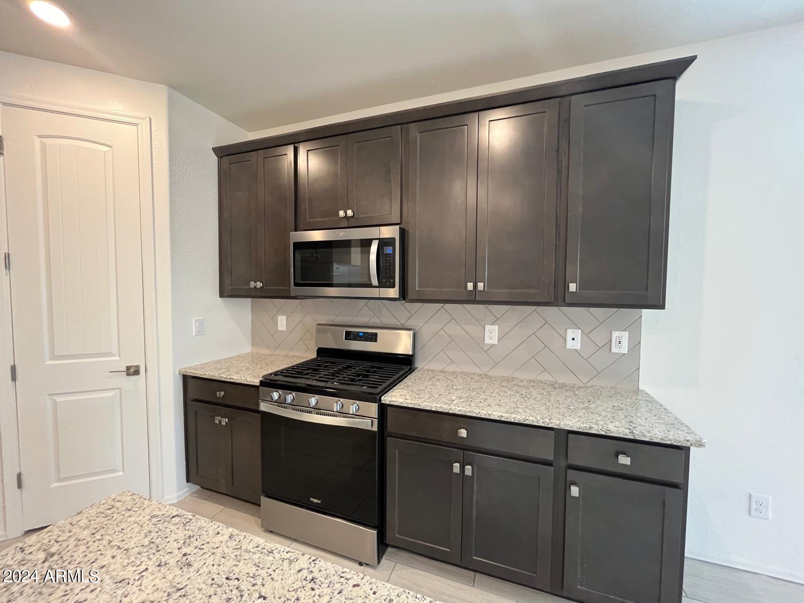 21068 E MOCKINGBIRD Drive