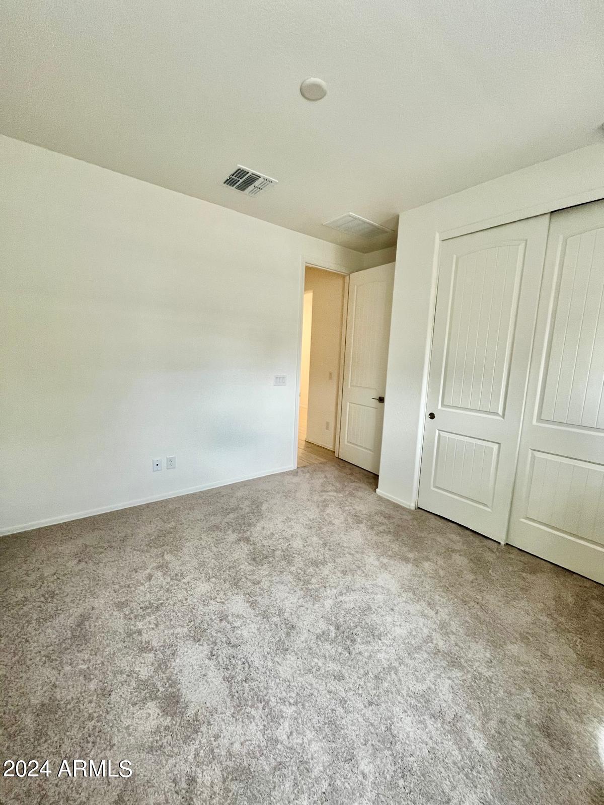 21068 E MOCKINGBIRD Drive