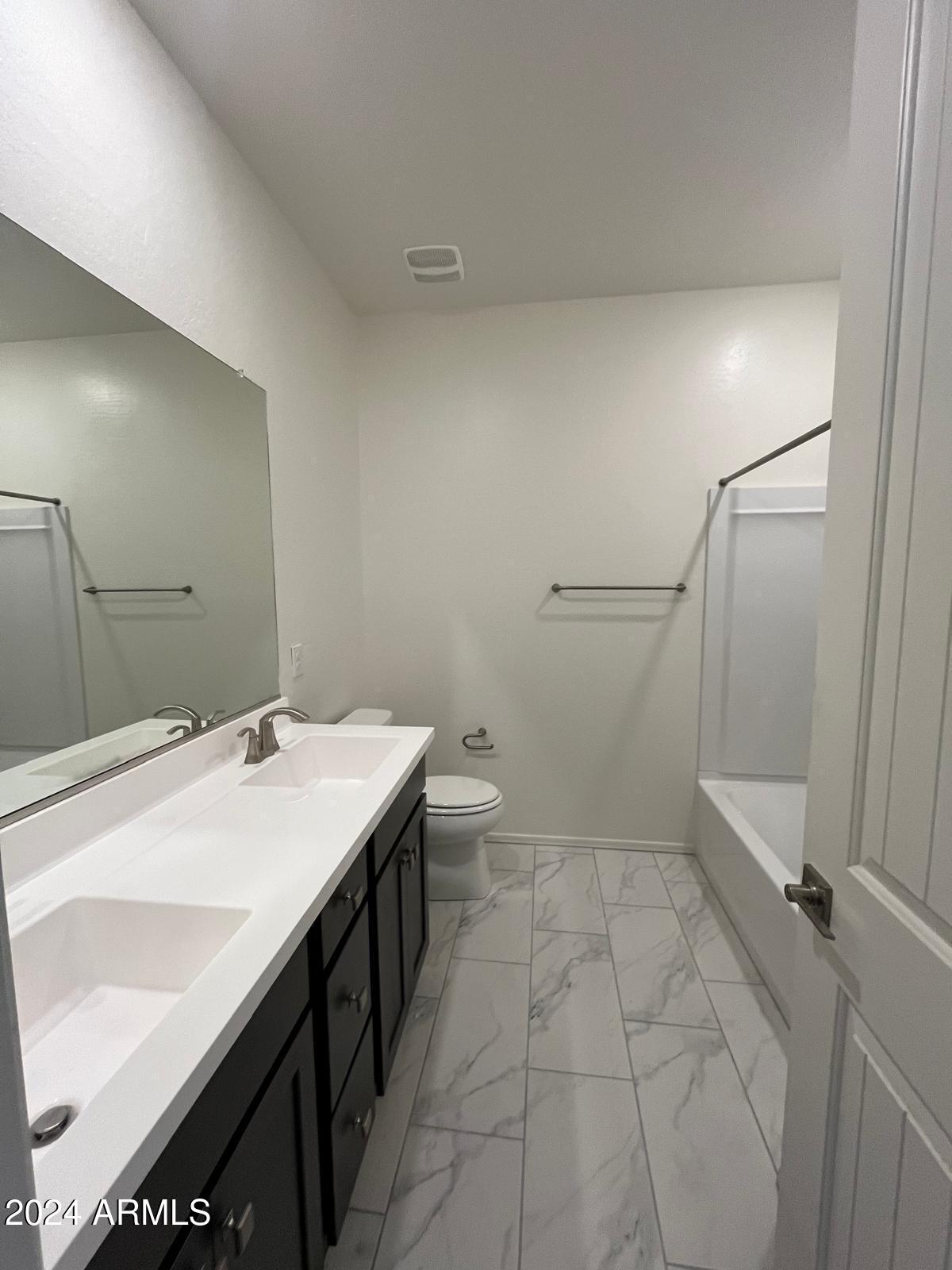 21068 E MOCKINGBIRD Drive