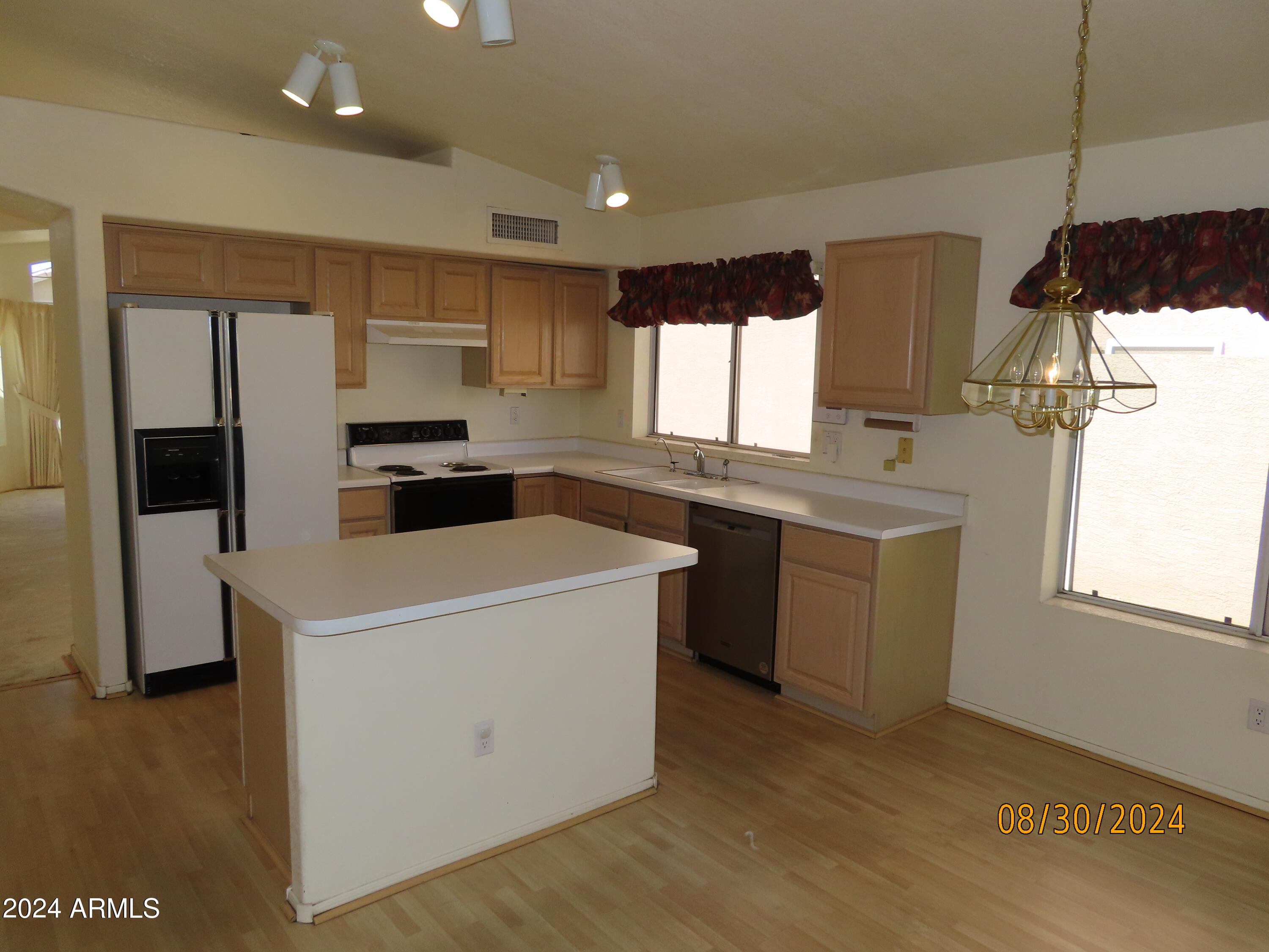 1741 S CLEARVIEW Avenue # 64