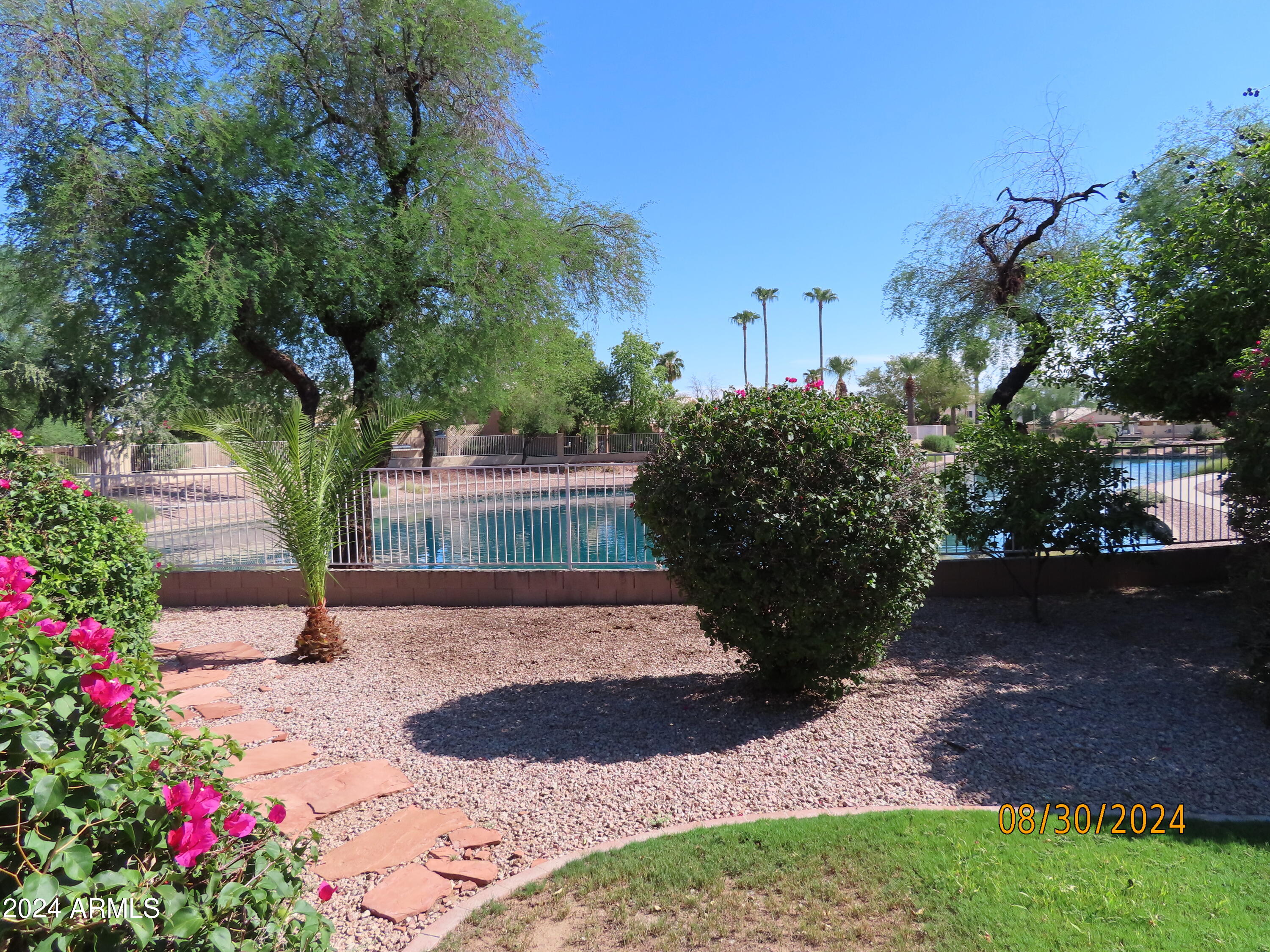 1741 S CLEARVIEW Avenue # 64