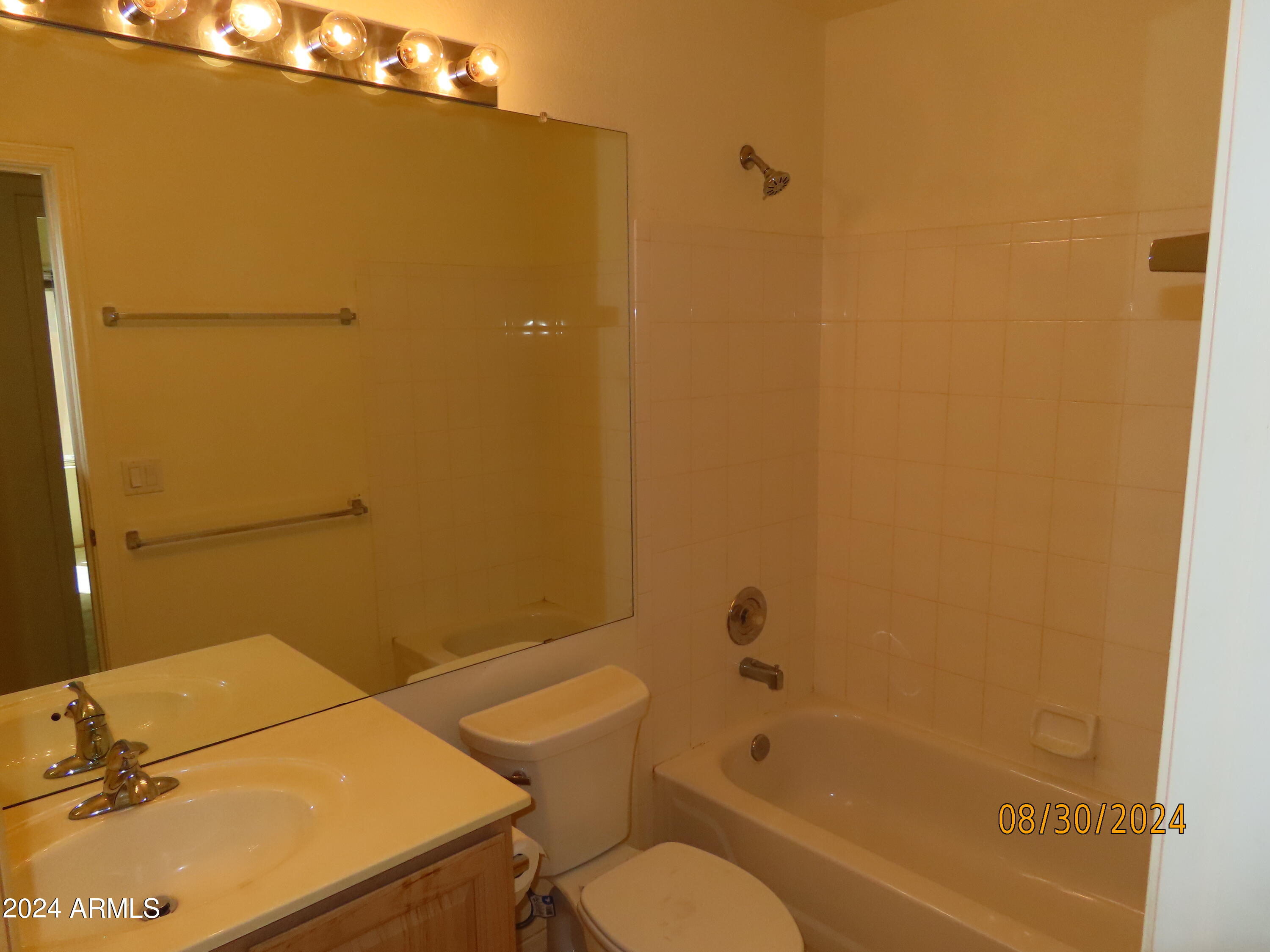 1741 S CLEARVIEW Avenue # 64