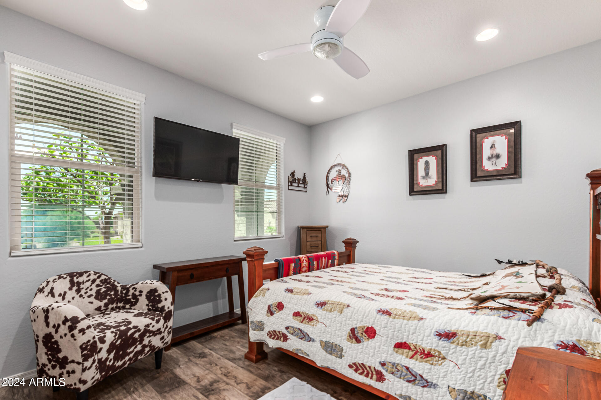 4254 N SPYGLASS Drive