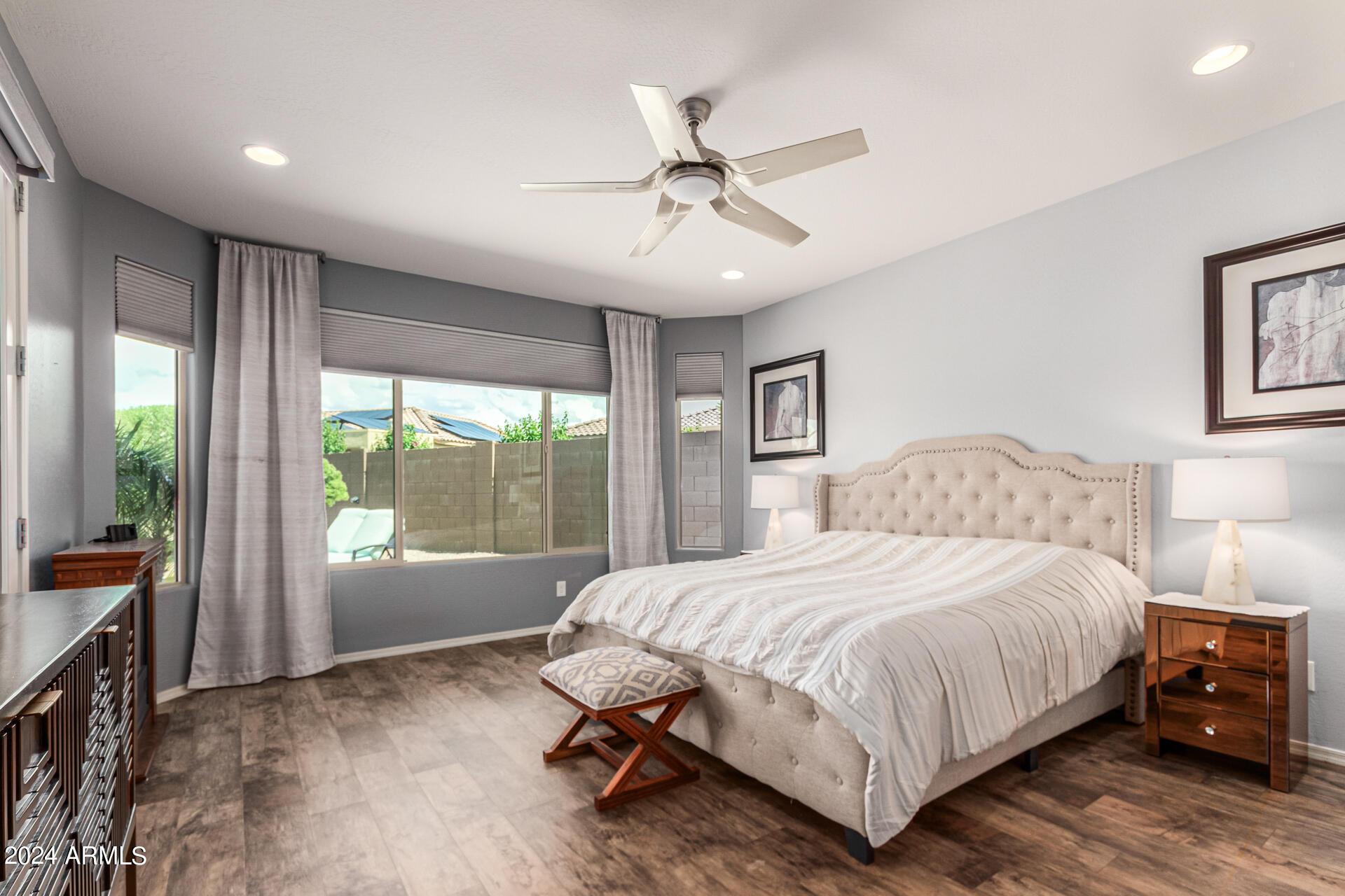 4254 N SPYGLASS Drive