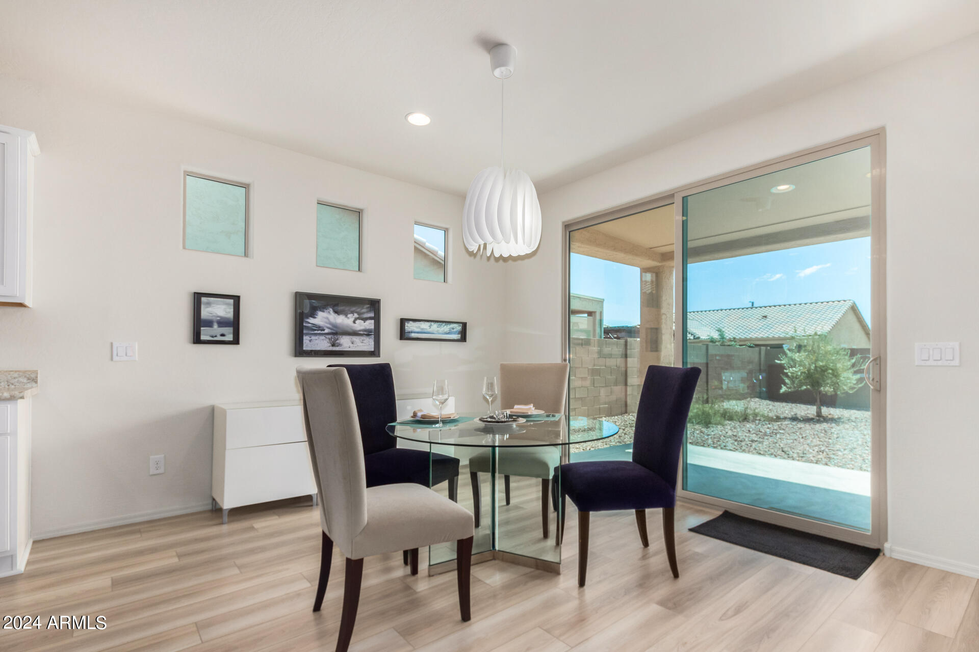 7315 W MEADOWLARK Way