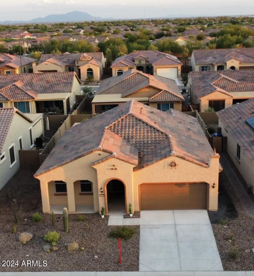 7315 W MEADOWLARK Way