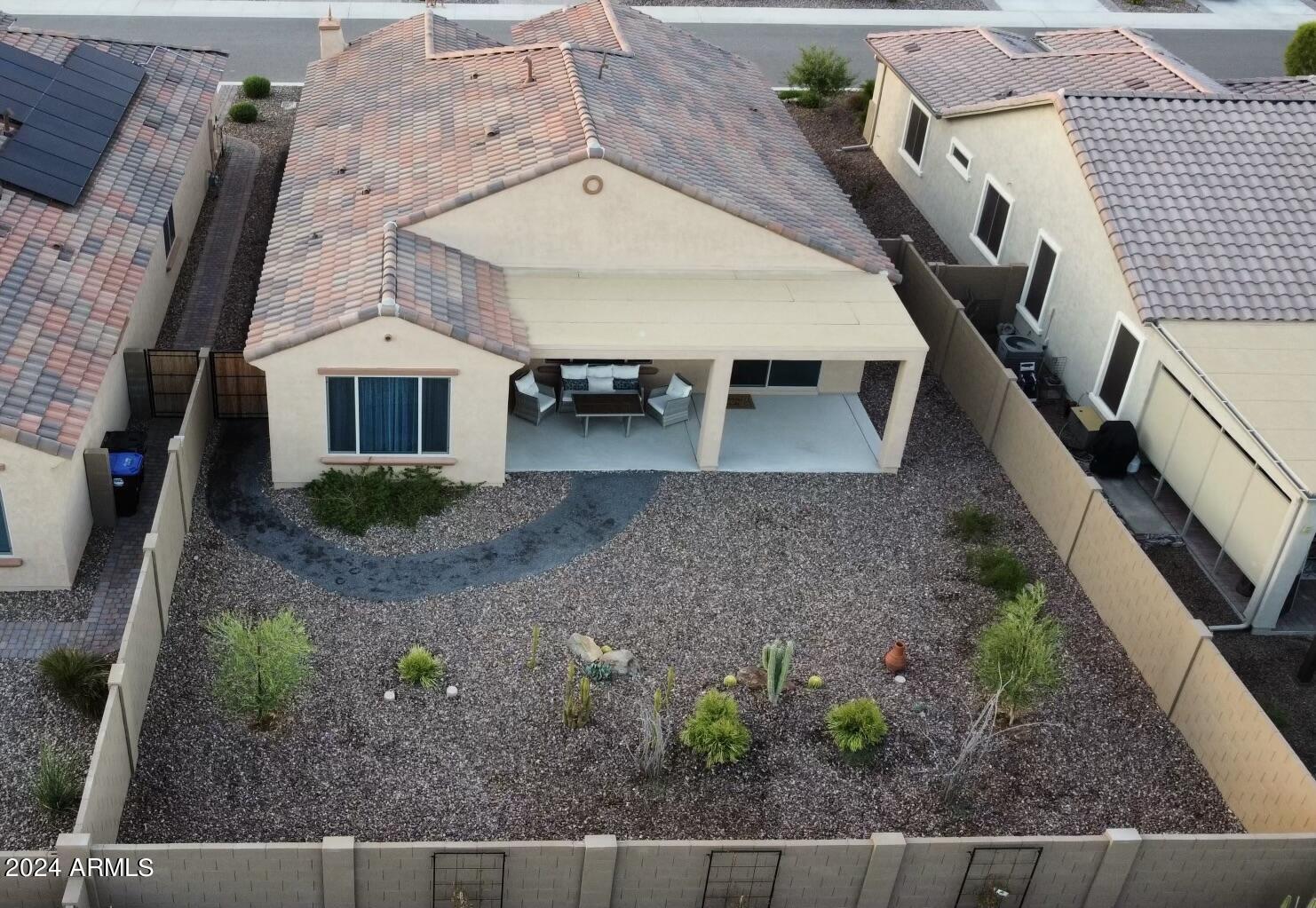 7315 W MEADOWLARK Way