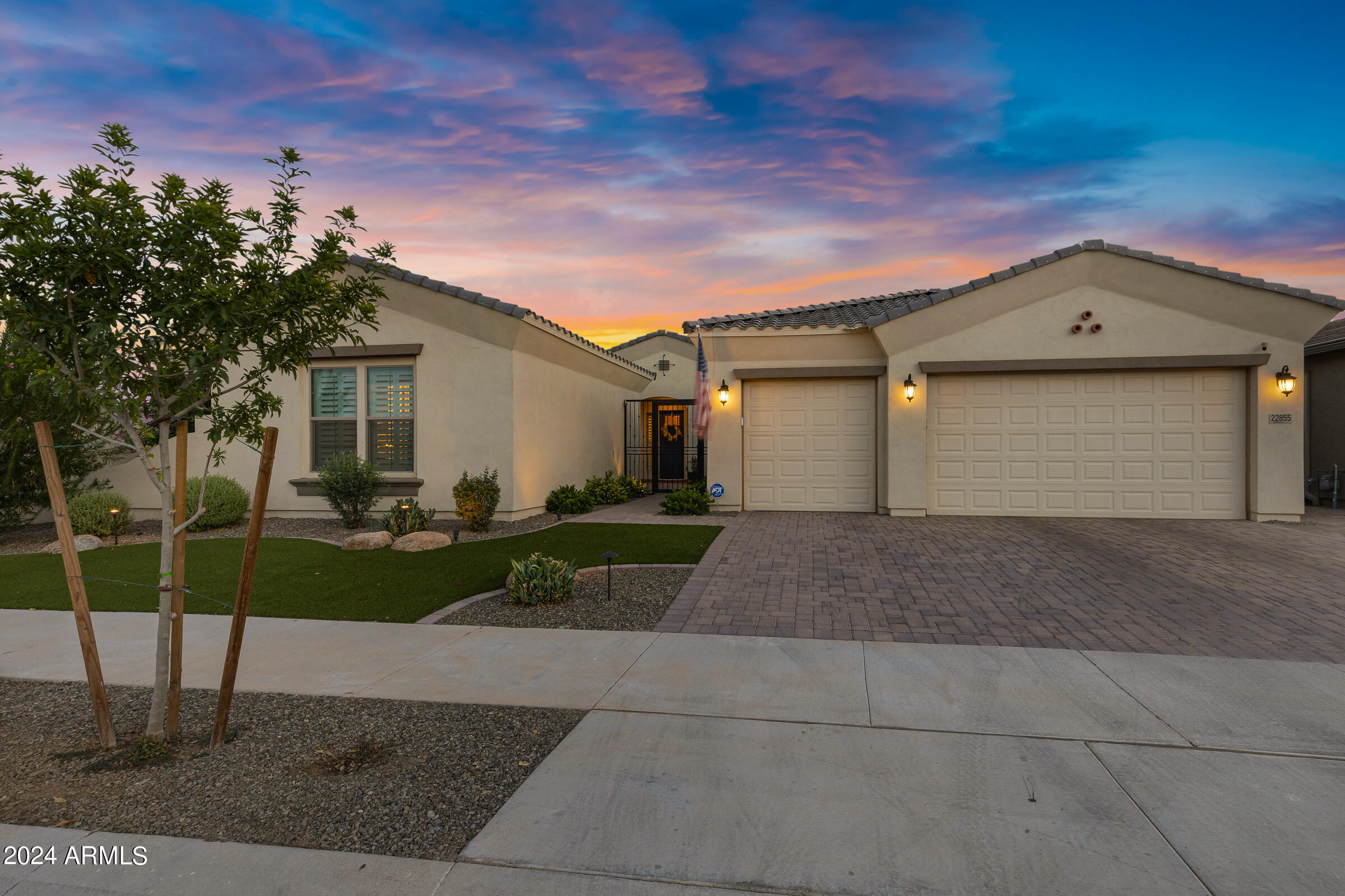 22855 E TWILIGHT Drive