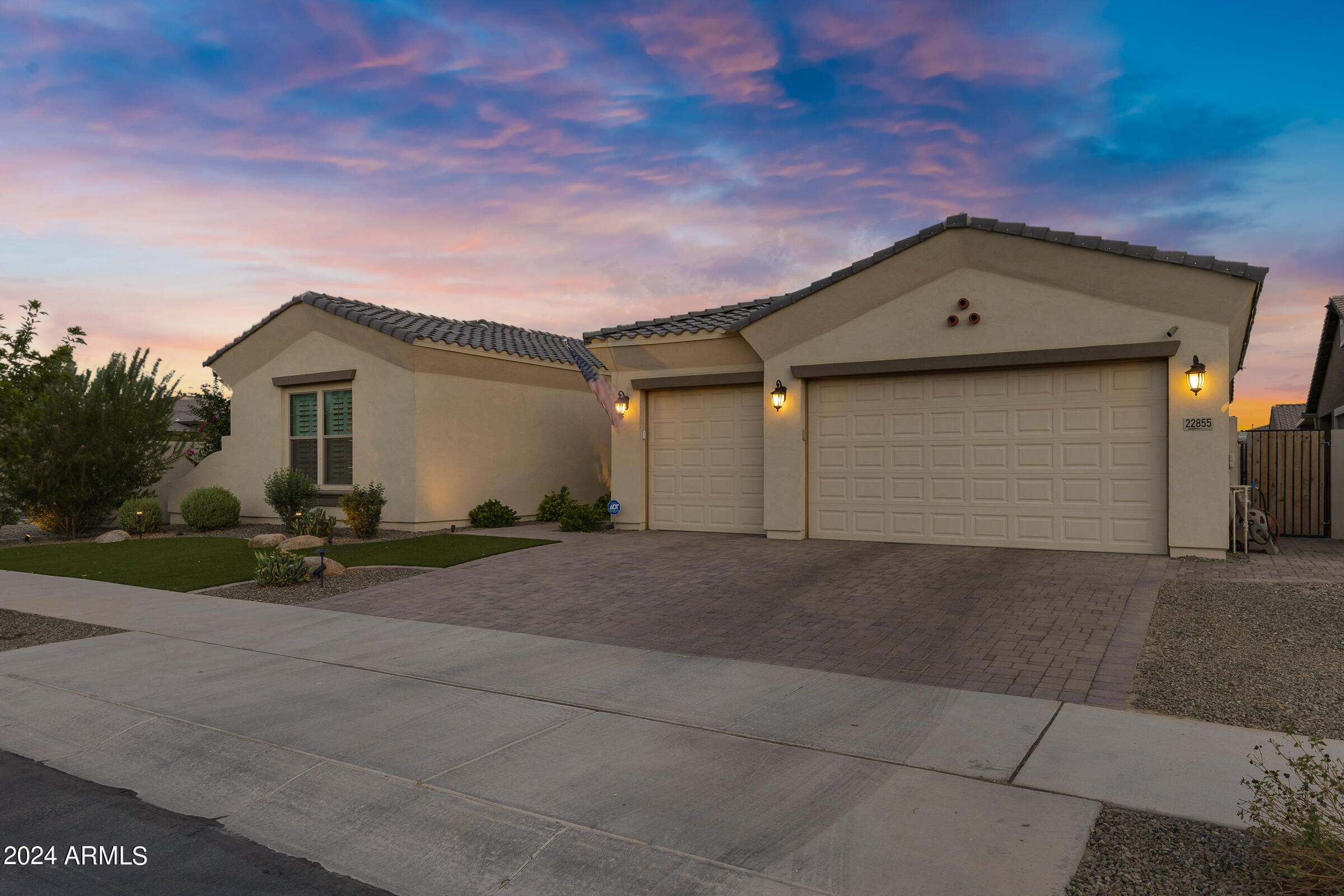 22855 E TWILIGHT Drive